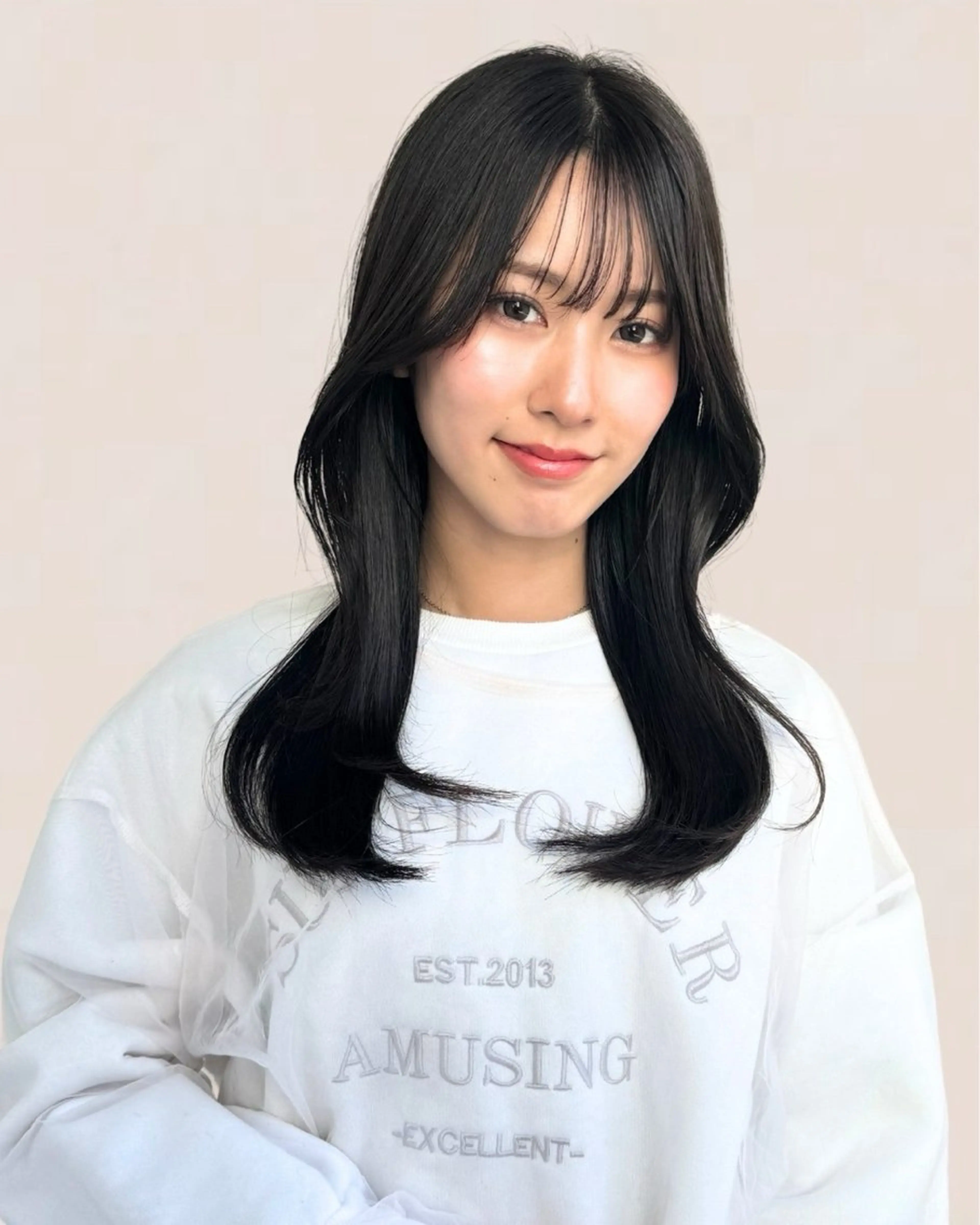 ロング Joule 建山美友のヘアスタイル