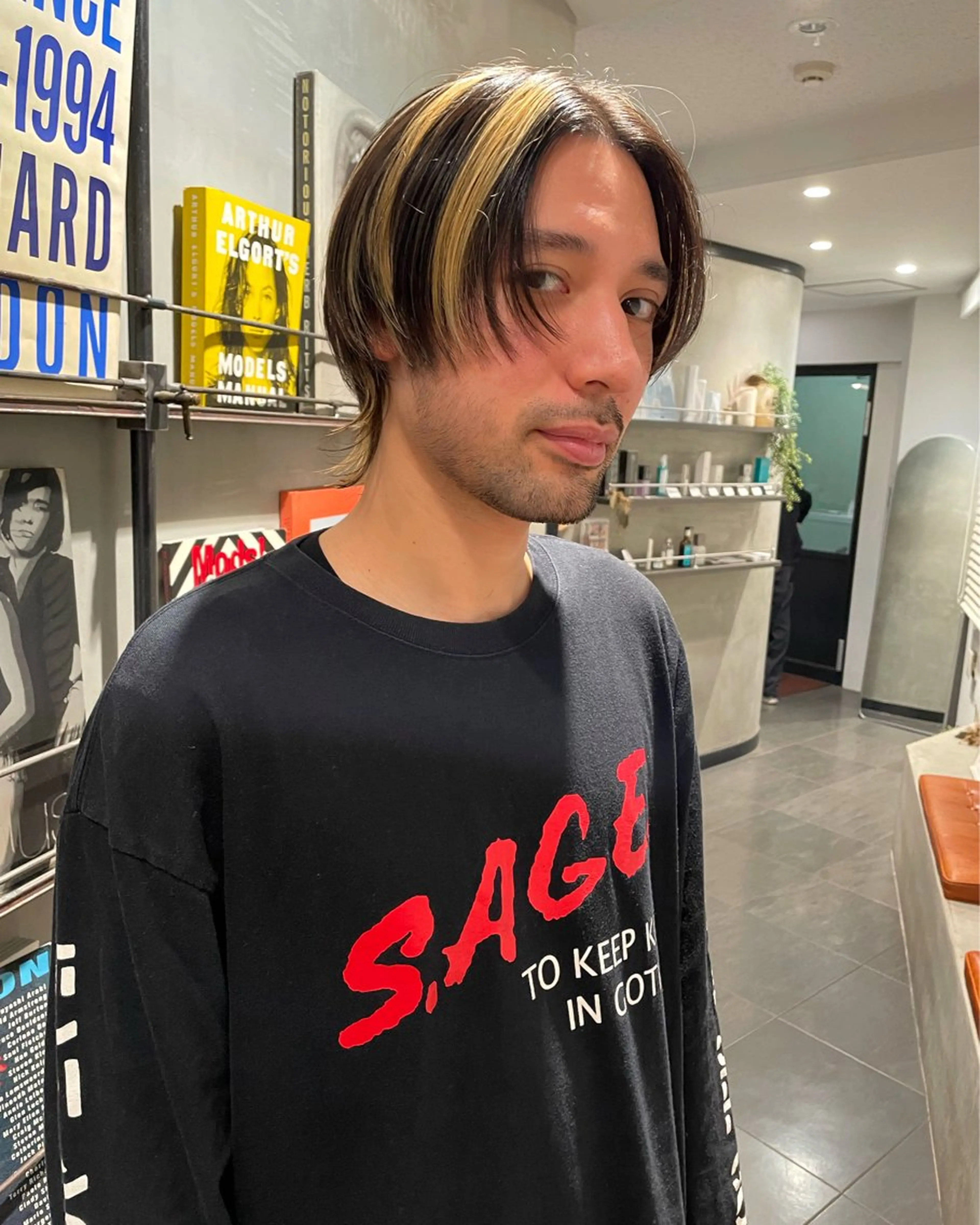 ミディアム カラー メンズ ヘアカラー トリートメント 優 作のヘアスタイル