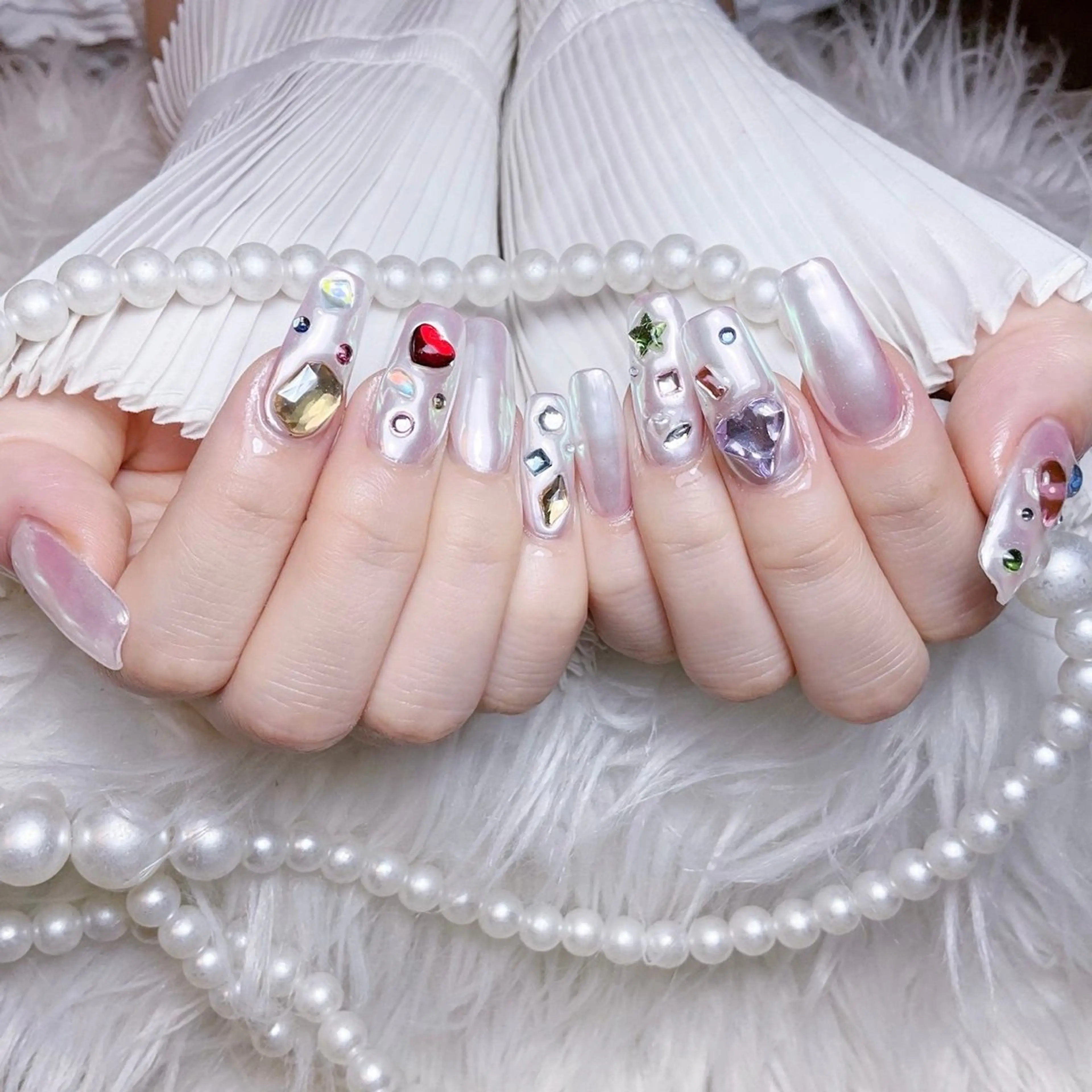ネイル ハンドネイル ☁️Yun nail KiKi☁️のネイルデザイン