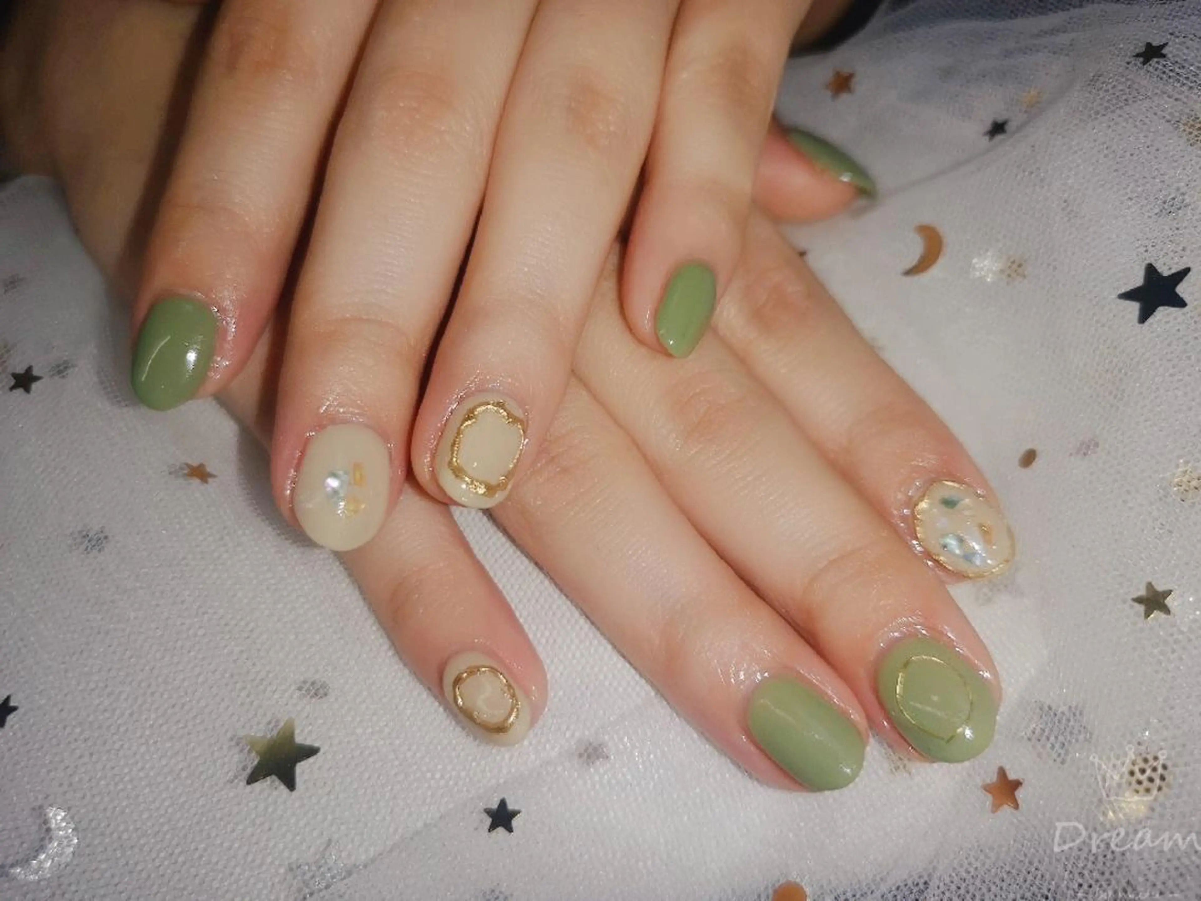 ネイル ネイリストゆか💅 長さだし、深爪矯正のネイルデザイン