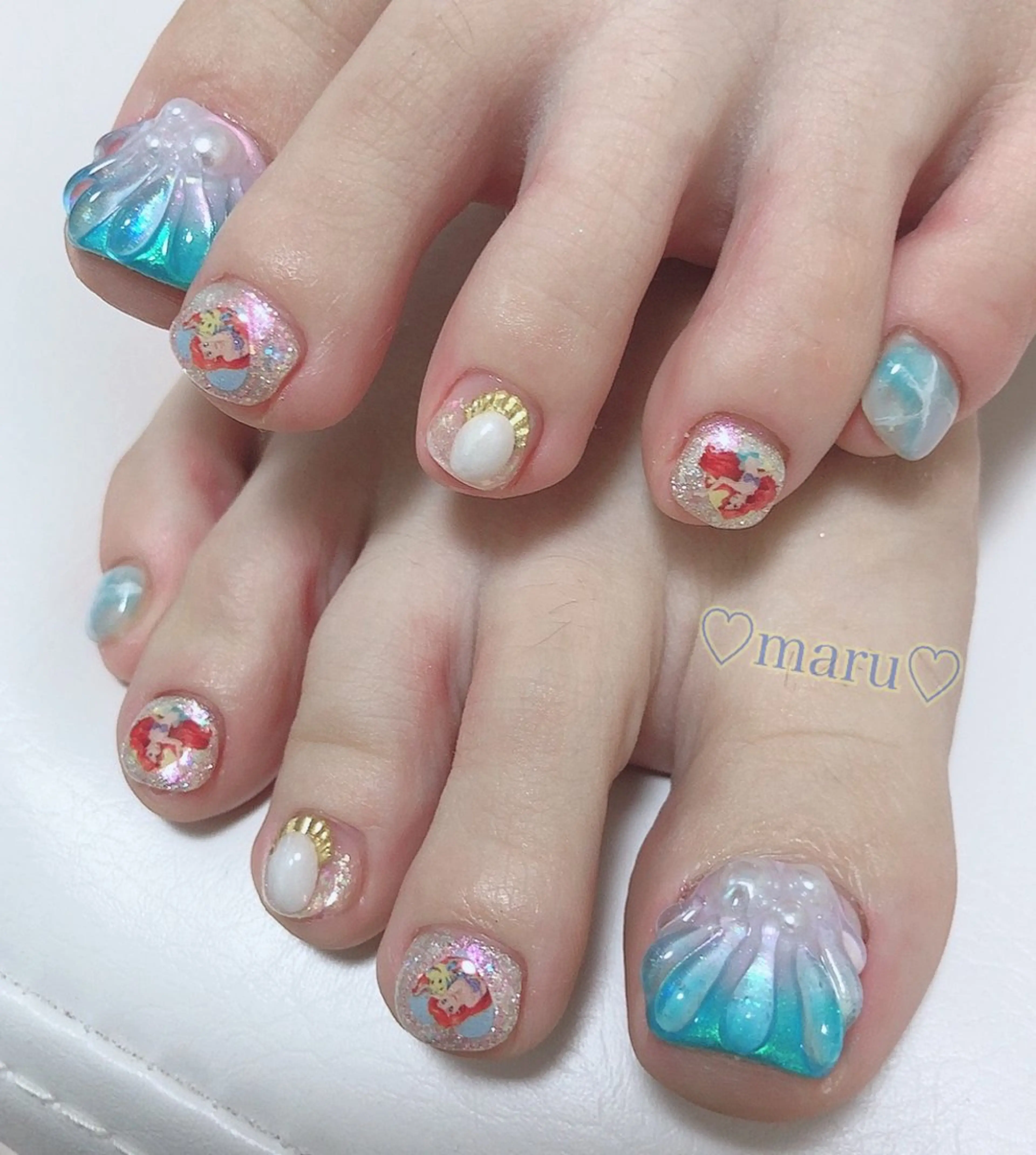 ネイル 持ち込み ハンドネイル フットネイル まるみ♡8/25- 31お休み🙇‍♀️のネイルデザイン