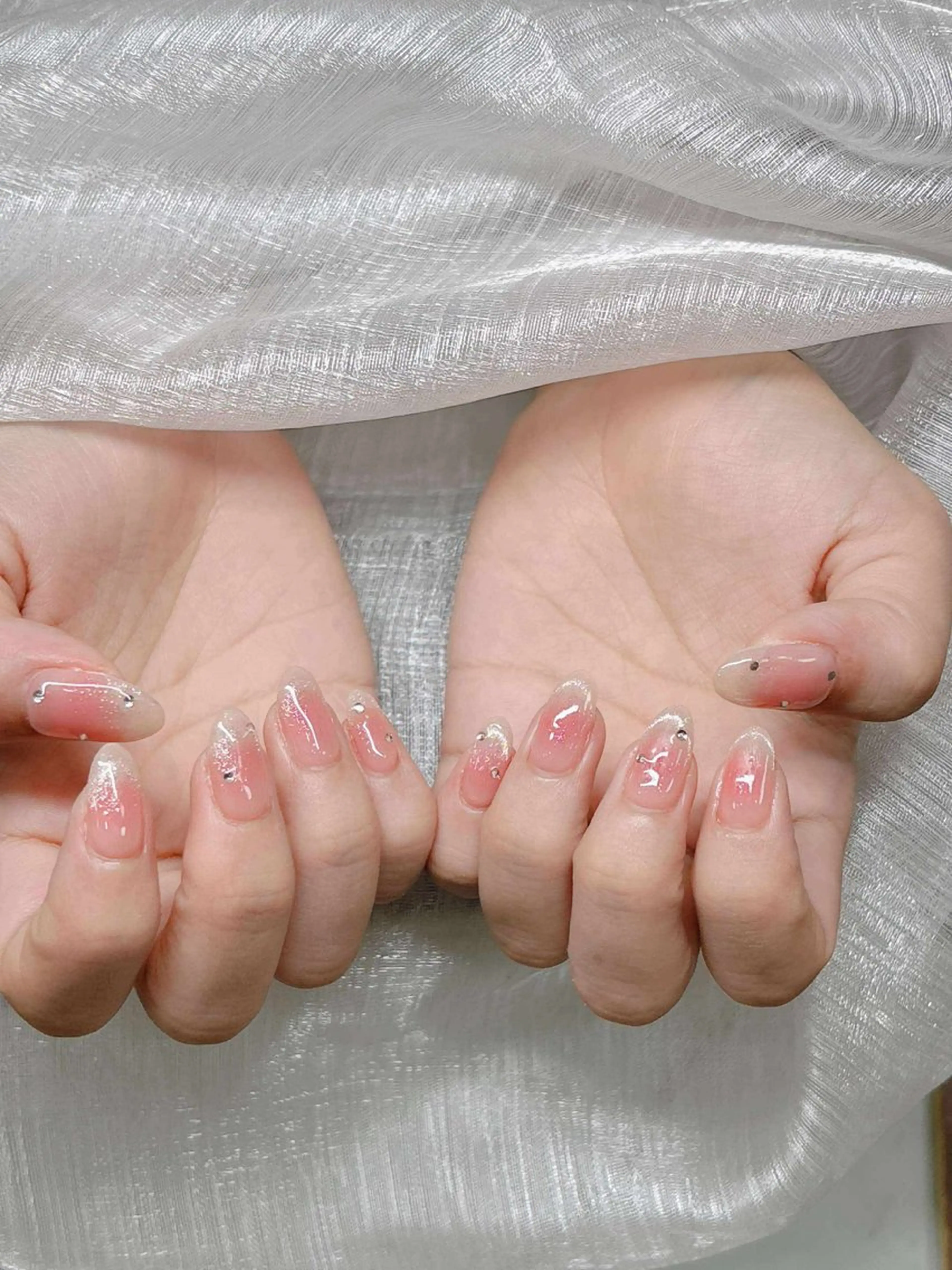 ネイル ハンドネイル Lee Nailsのネイルデザイン