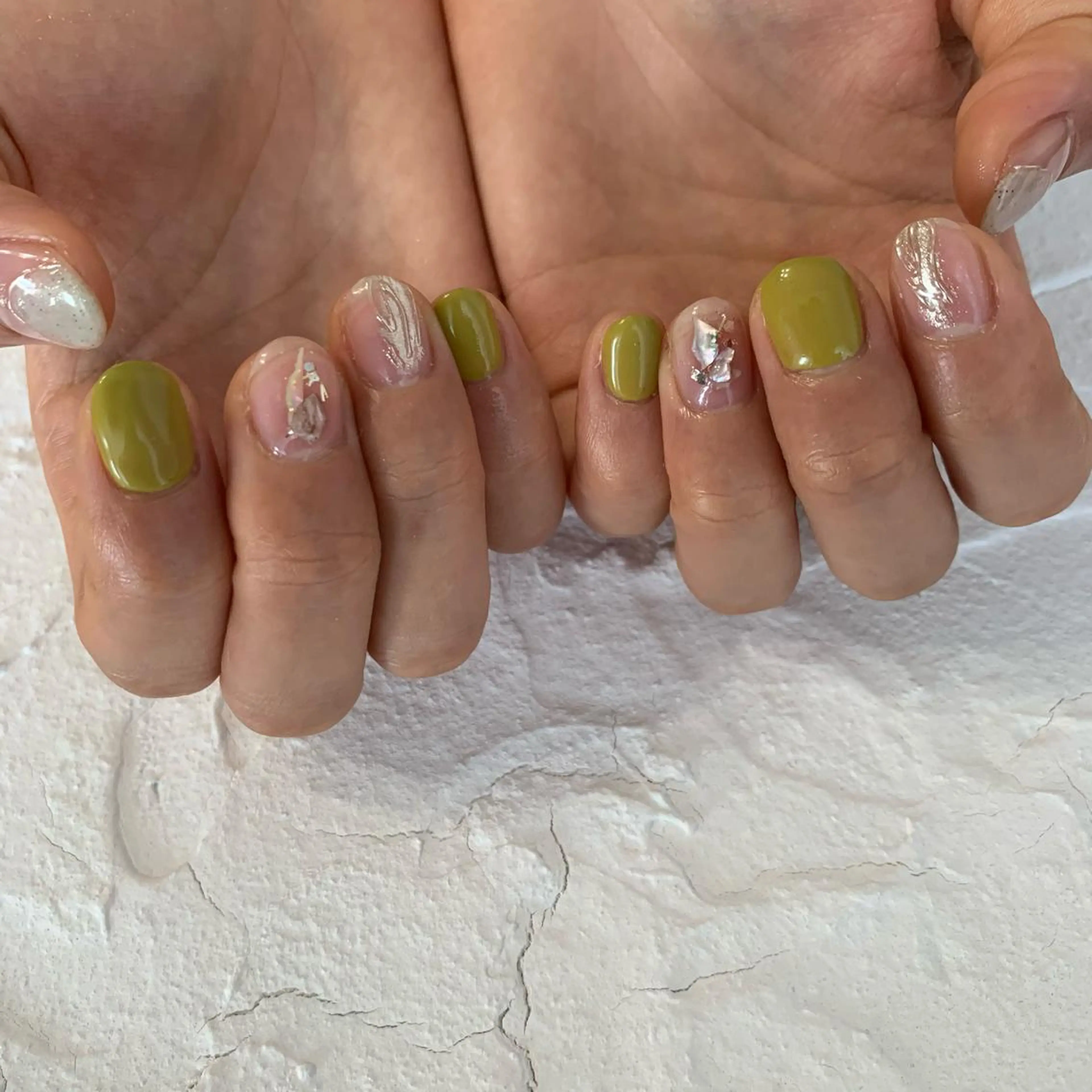 ネイル emanon 新宿東口店所属・nailist akariのネイルデザイン