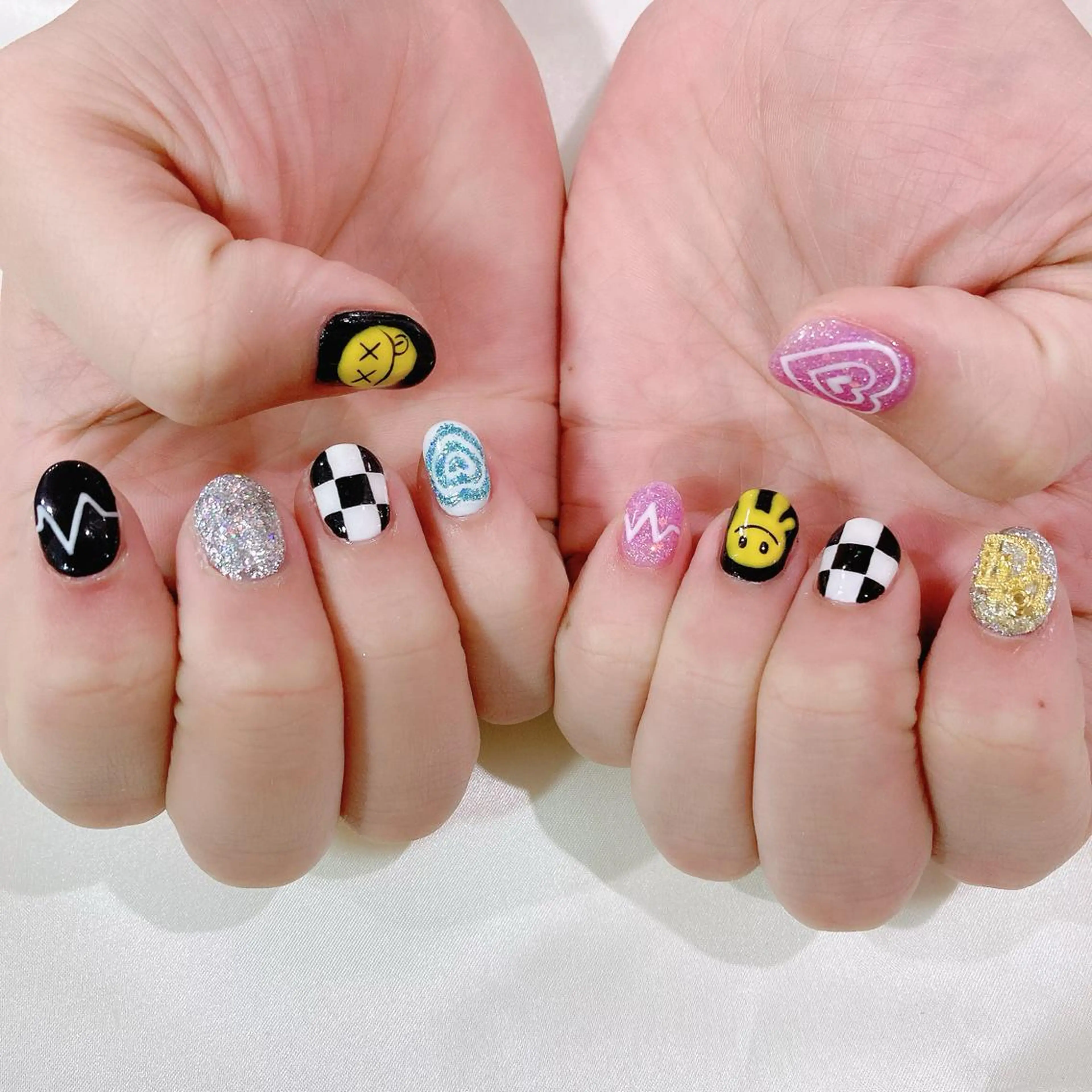 ネイル ジェルネイル ハート キラキラネイル メンズネイル パラジェル ハンドネイル Nail Kのネイルデザイン