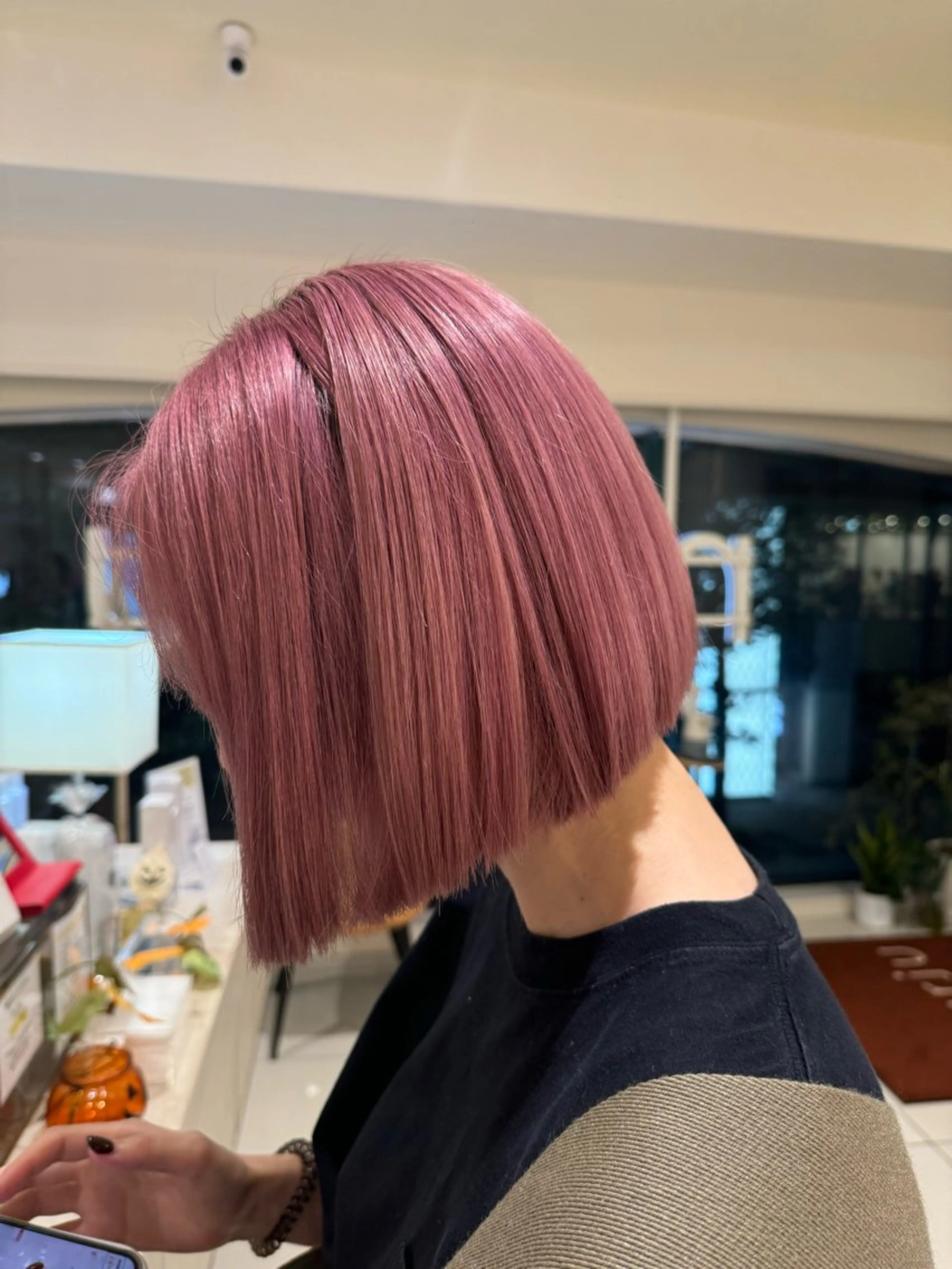 カラー 🎀ハイトーン🎀 🩶艶髪🩶YUNAのヘアスタイル