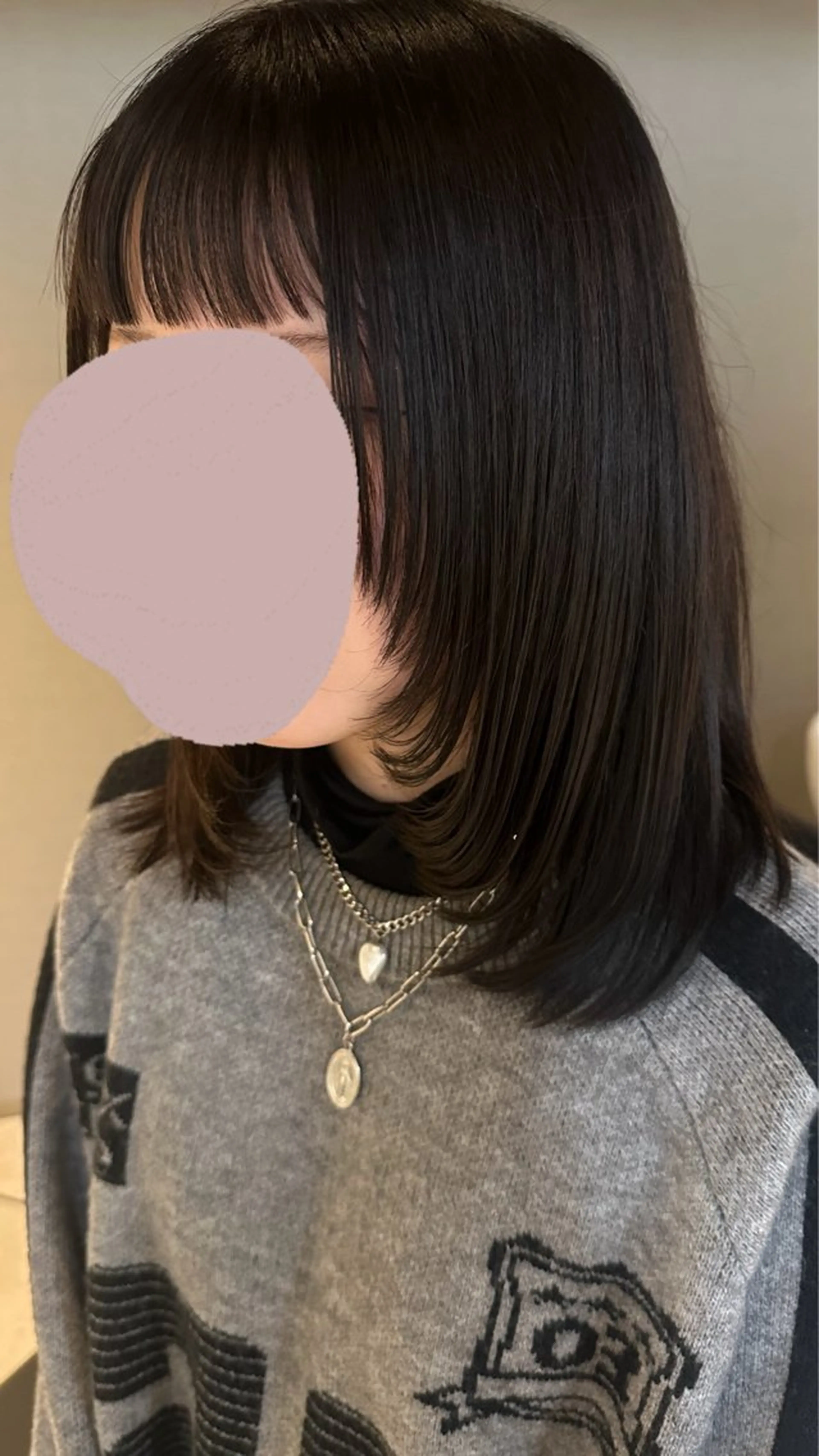 ミディアム ハイレイヤー レイヤーカット ボブ、小顔レイヤー 暖色カラーほのか🍒のヘアスタイル