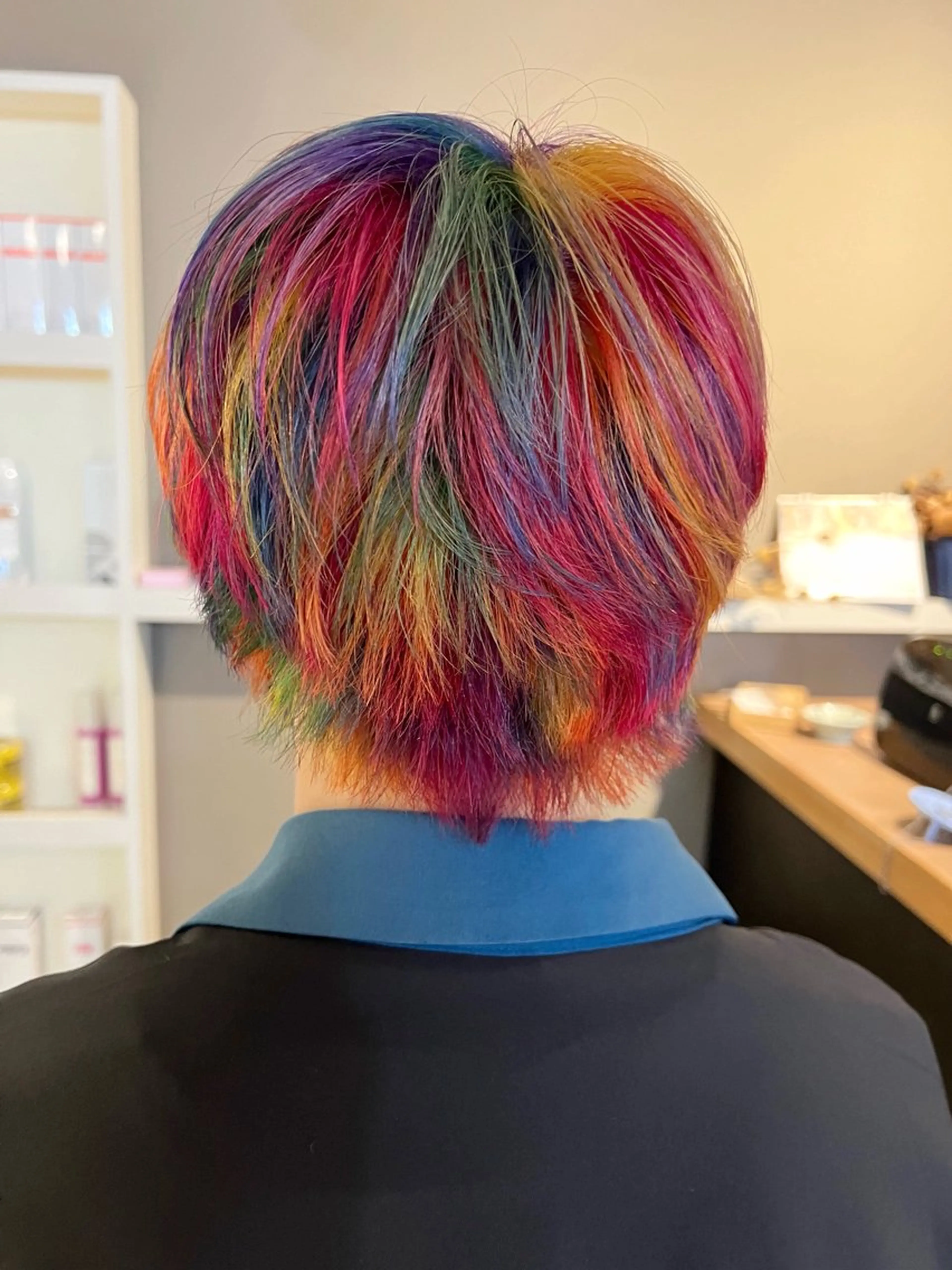 ショート カラー デザインカラー daiki 原宿のヘアスタイル