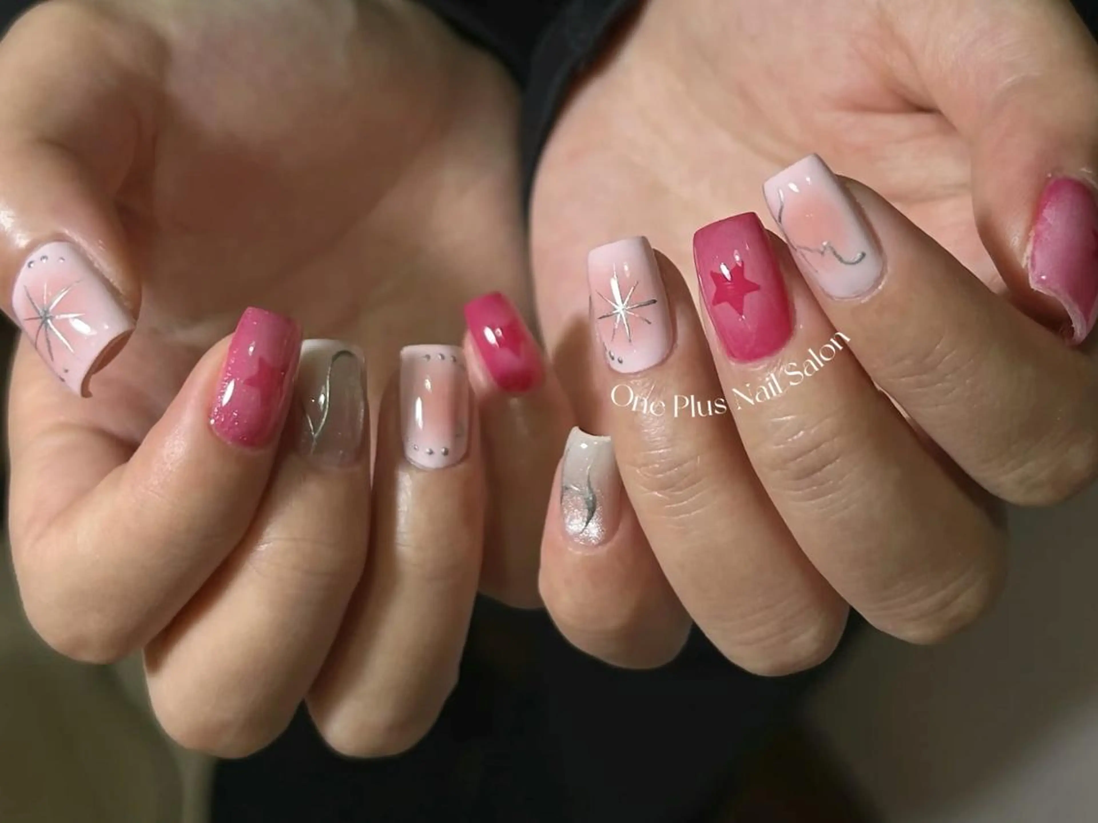 ネイル ボルドー フレンチネイル ガーリー 韓国ネイル ワンホンネイル ハンドネイル One Plus キキのネイルデザイン