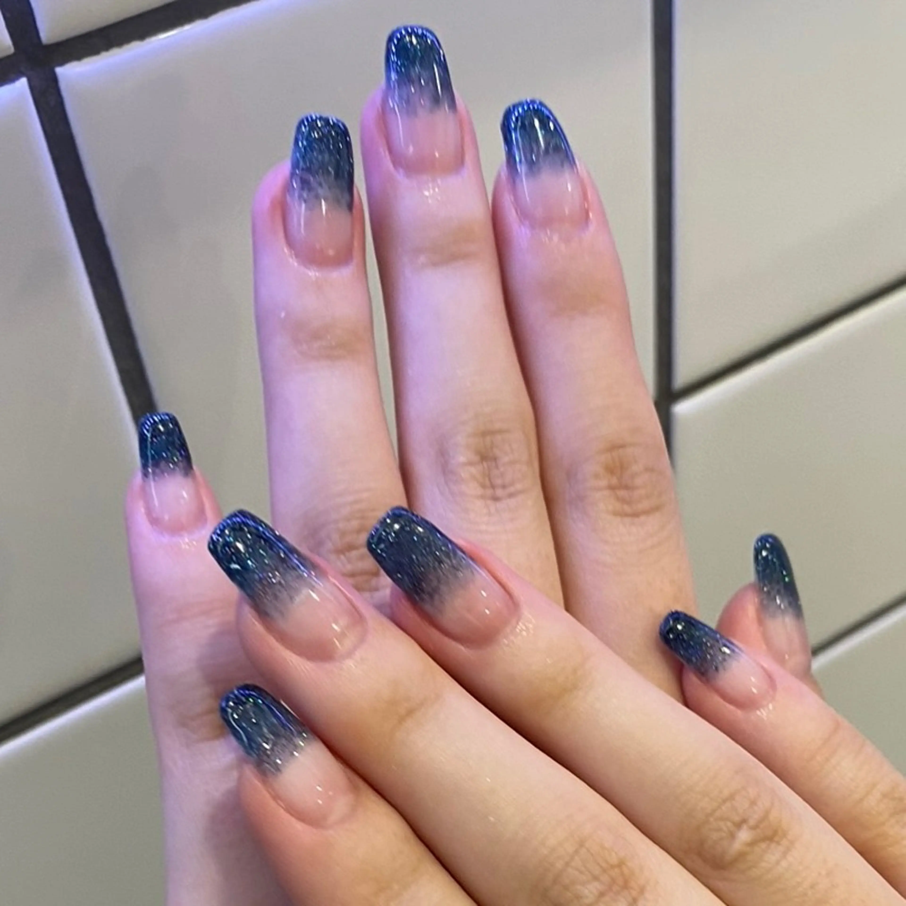 ネイル VENUSBELT hidekaのネイルデザイン