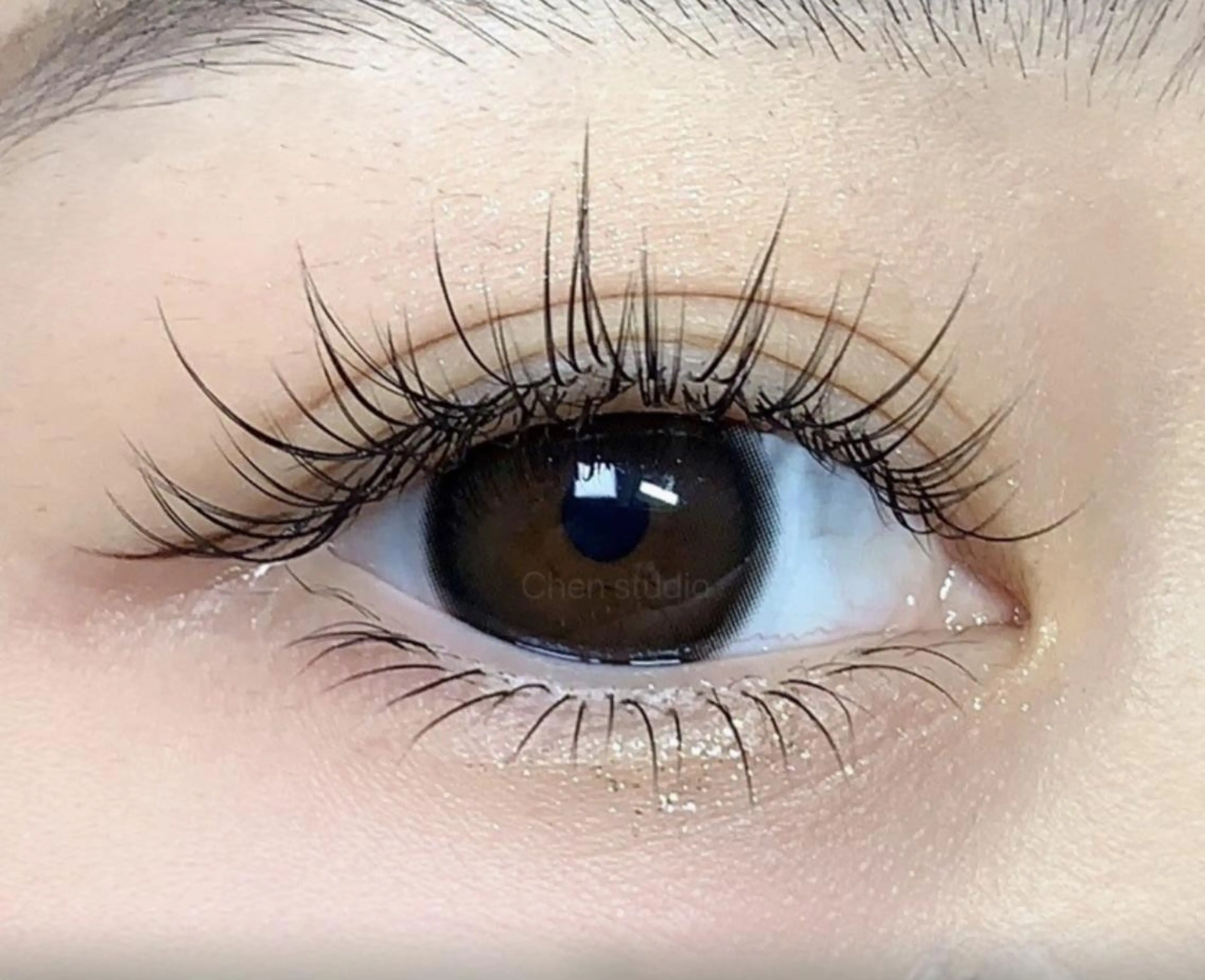 マツエク・マツパ ケラチンラッシュリフト 付け放題 カラーマツエク フラットラッシュ パリジェンヌラッシュリフト AB マツエクネイルサロンのマツエク・マツパデザイン