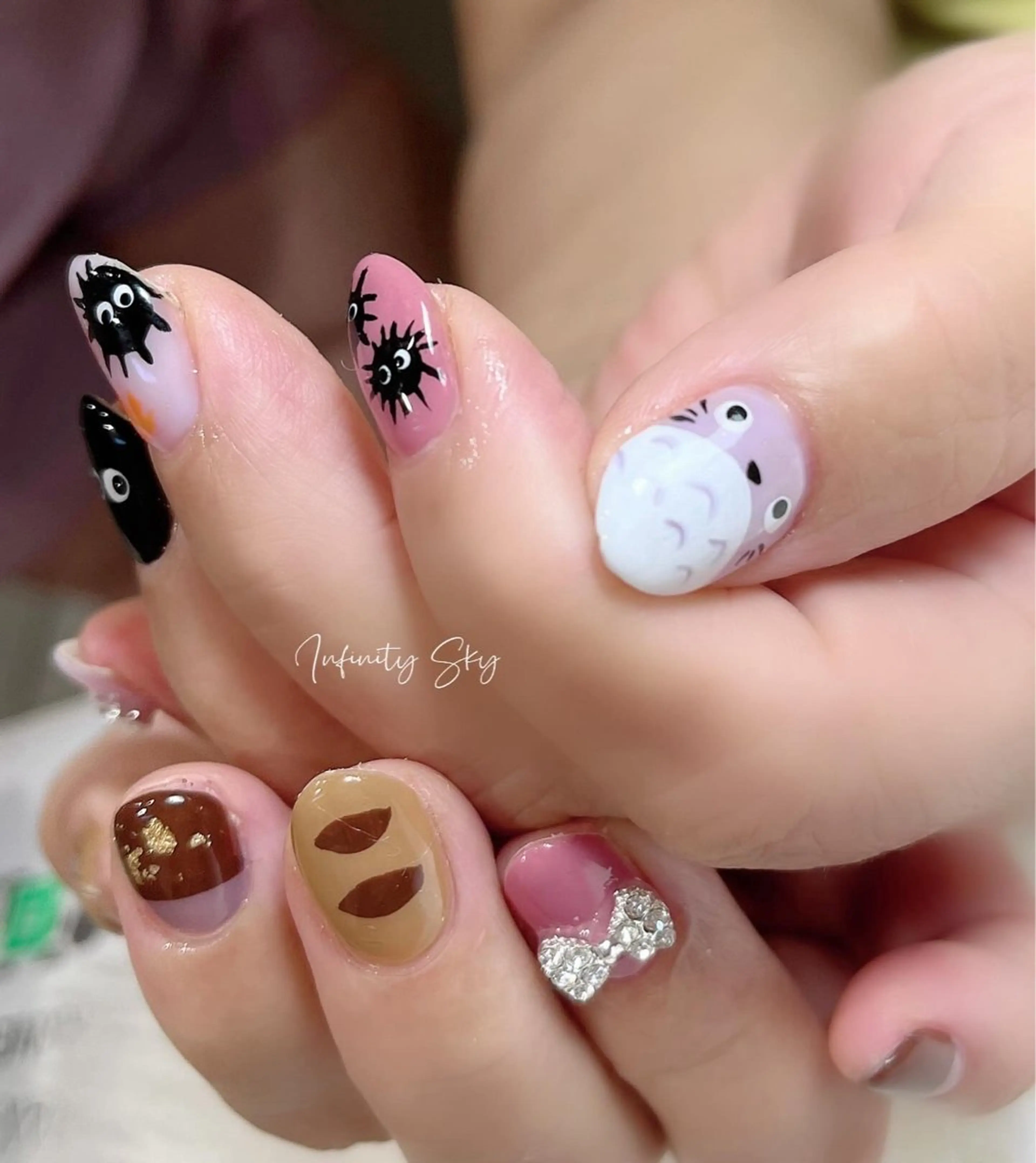 ネイル infinity skyのネイルデザイン