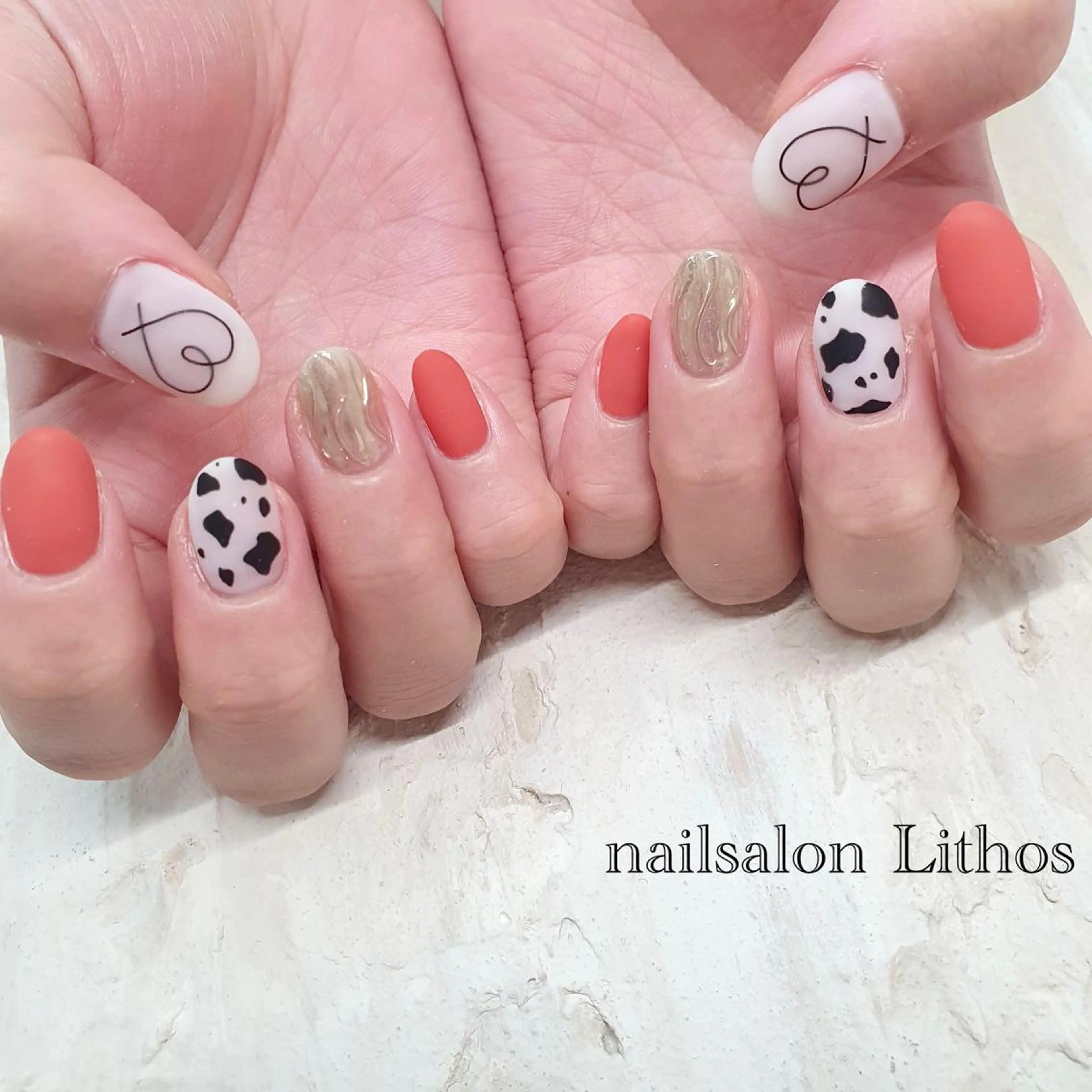 ネイル ハート マットネイル ハンドネイル nailsalon Lithos所属・nailsalon Recontreのネイルデザイン