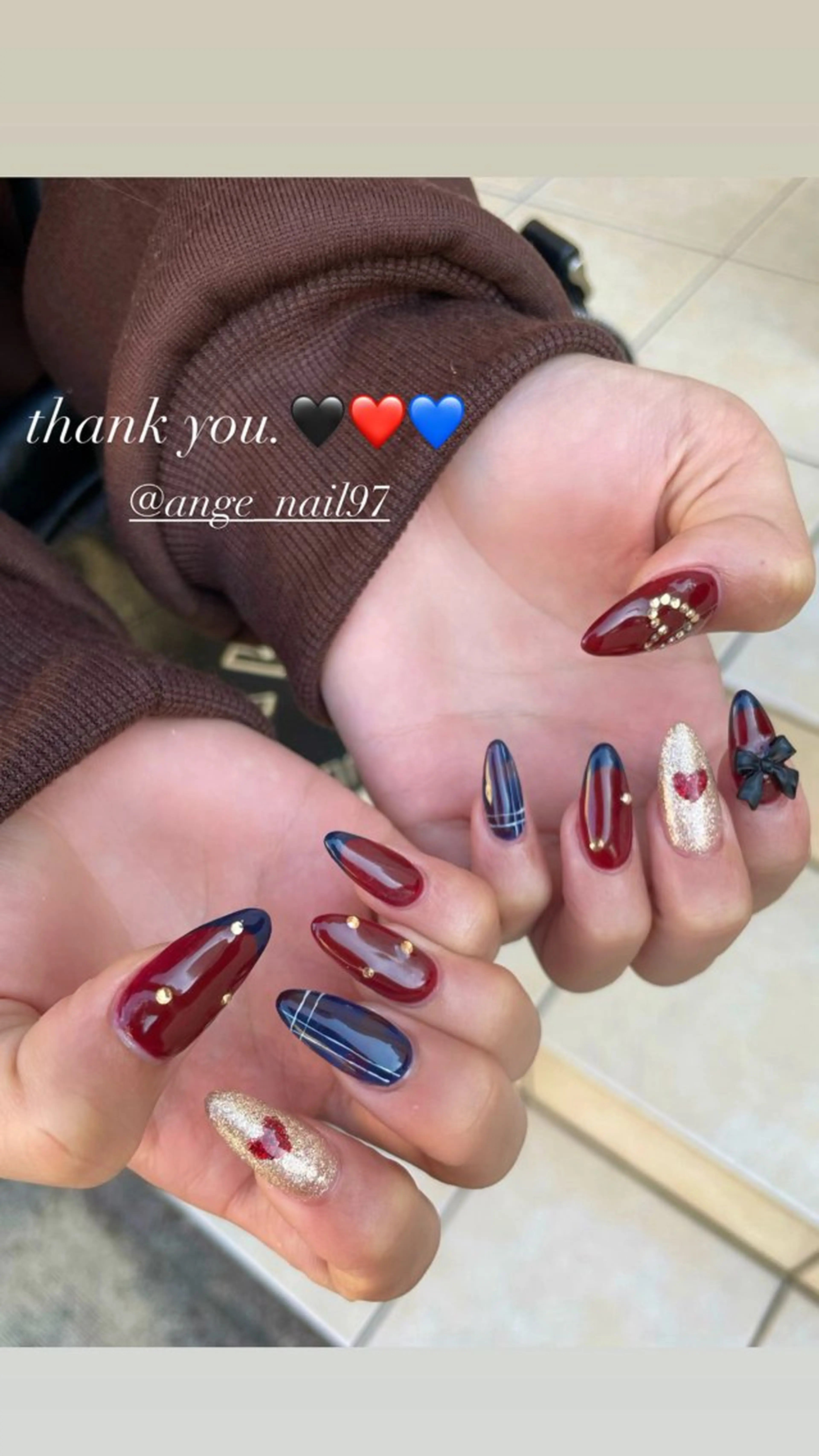 ネイル レース リボン スカルプネイル 冬ネイル ハンドネイル Nail salon 🎀Angeのネイルデザイン