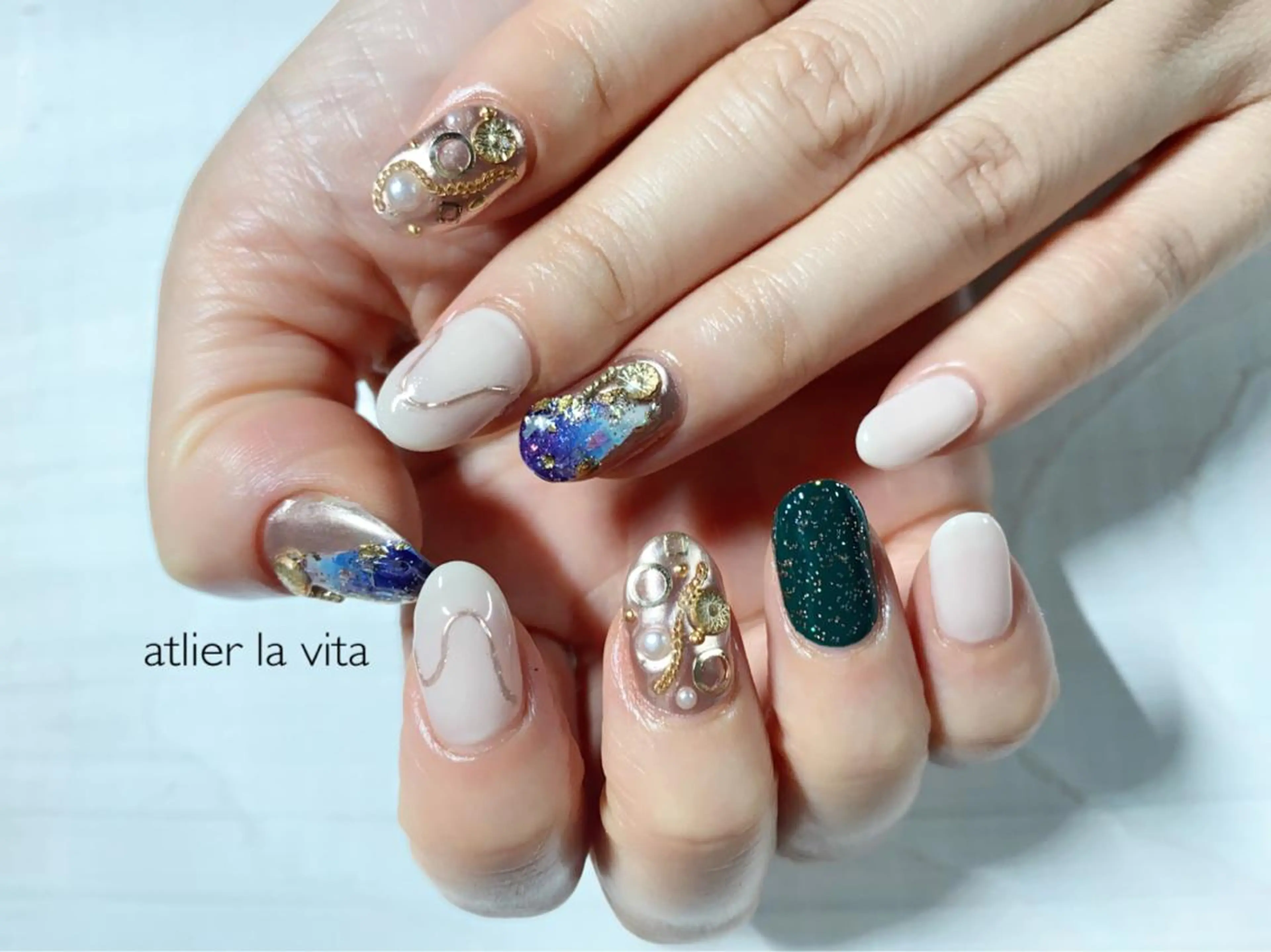 ネイル ハンドネイル atelier la vita所属・lavita. mimuraのネイルデザイン