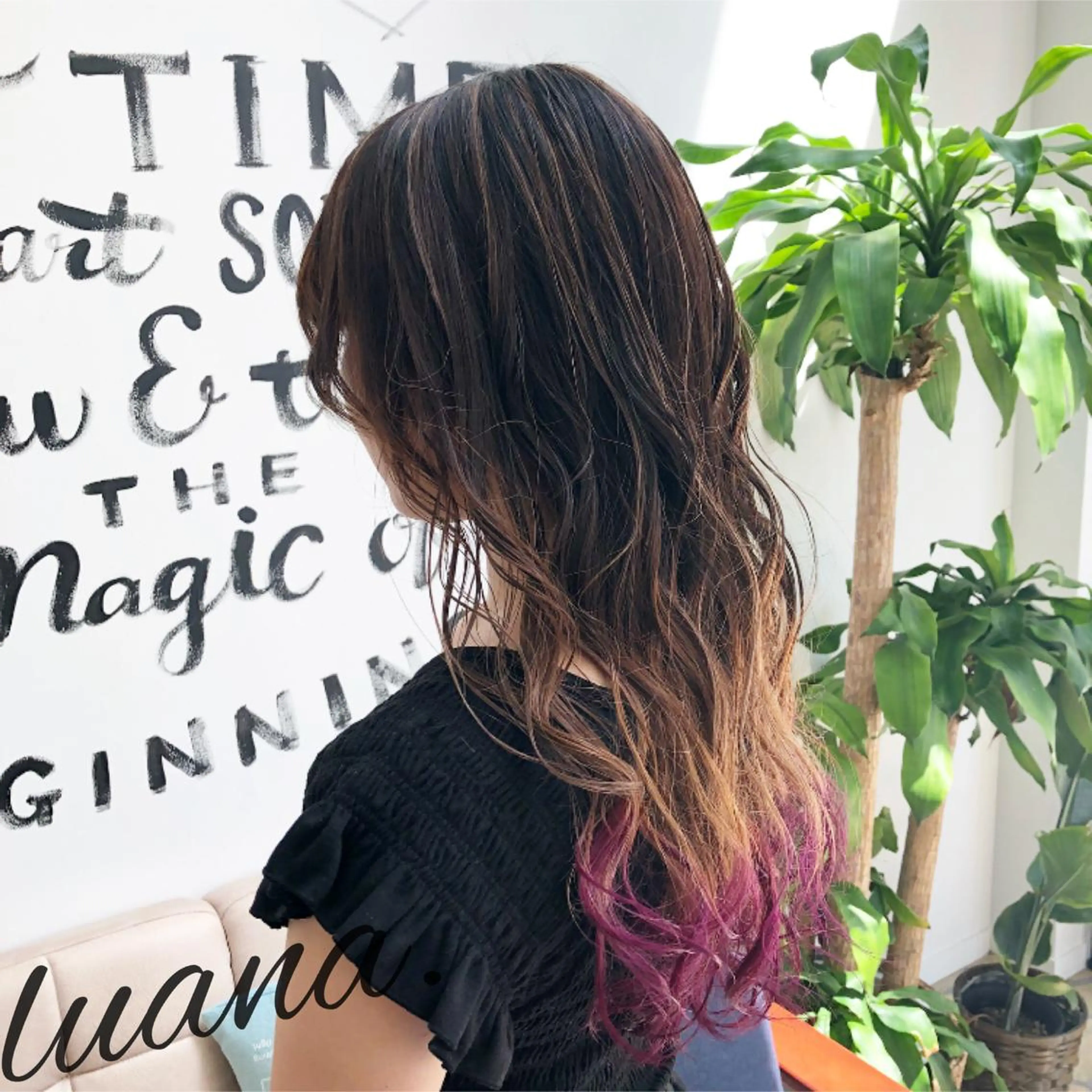 ロング レイヤーカット エクステ・髪質改善・ ブリーチ・吉田大介のヘアスタイル