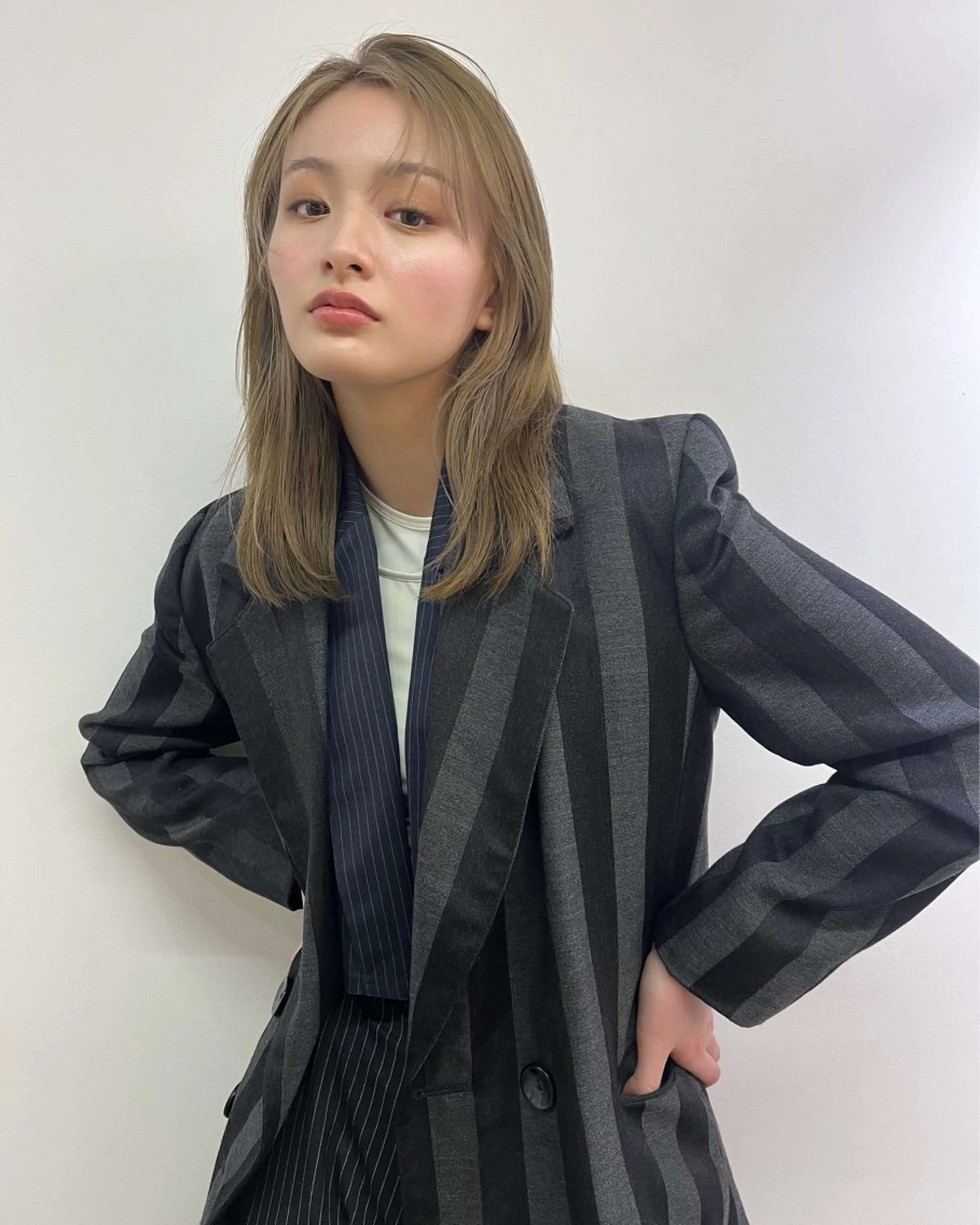 セミロング カラー カット ヘアカラー トリートメント ハイトーン/心斎橋/ honomiのヘアスタイル