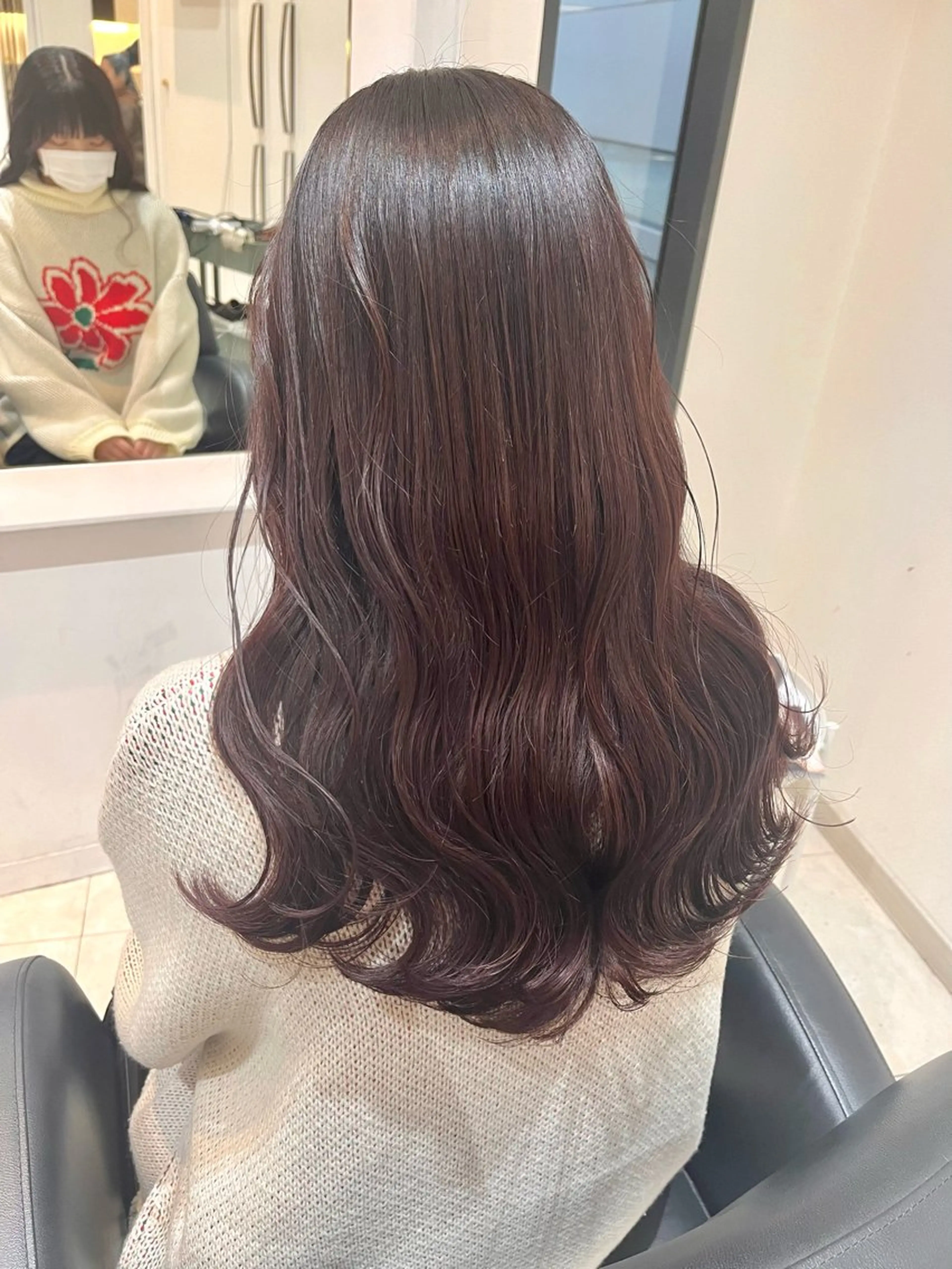 ロング カラー ブラウンカラー カシス ピンクカラー ピンクブラウン ヘアカラー トリートメント くさかみさき🌼暖色 /韓国風/オタク🌼のヘアスタイル