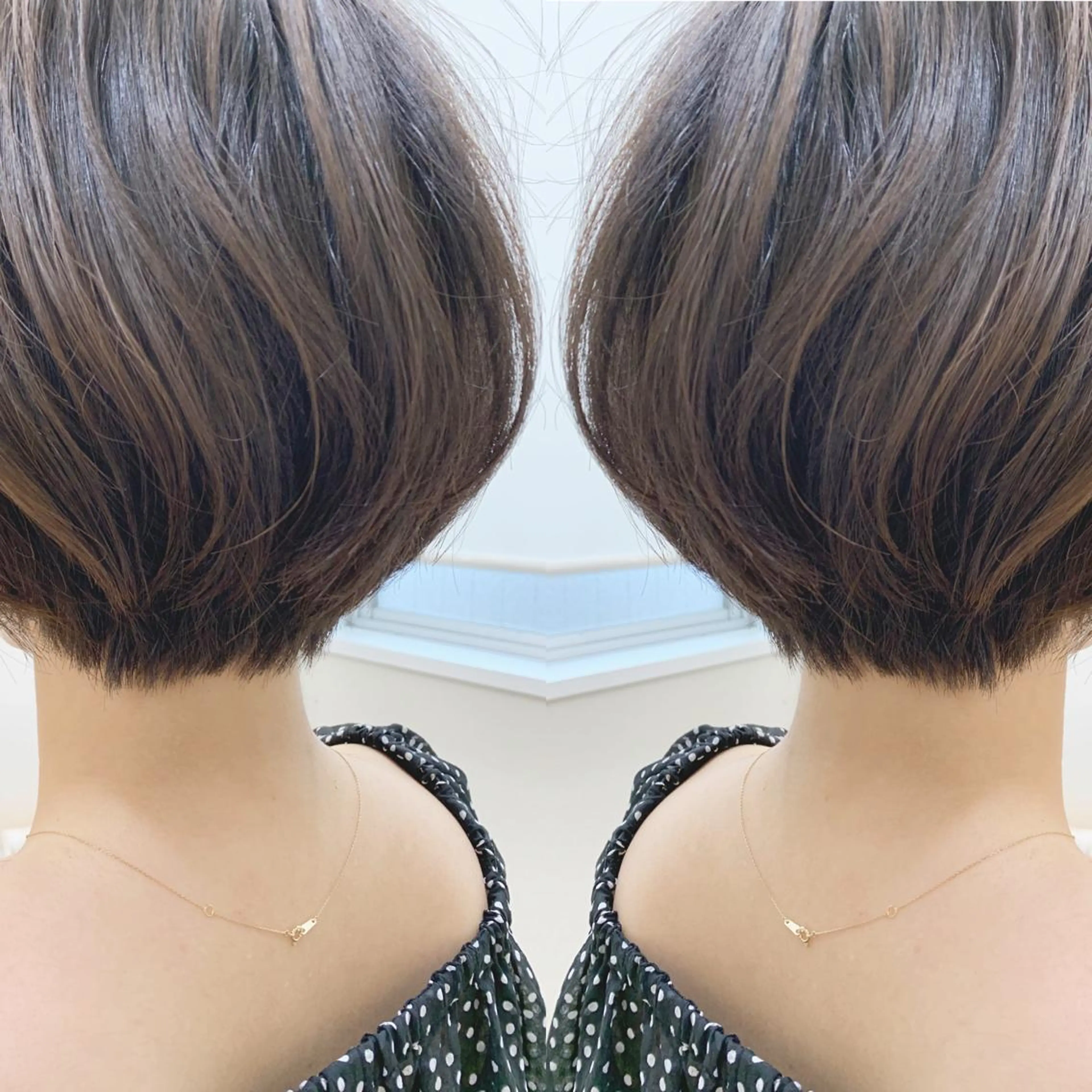 ショート ボブ カット ヘアカラー H所属・H (エイチ) 烏丸御池店のヘアスタイル