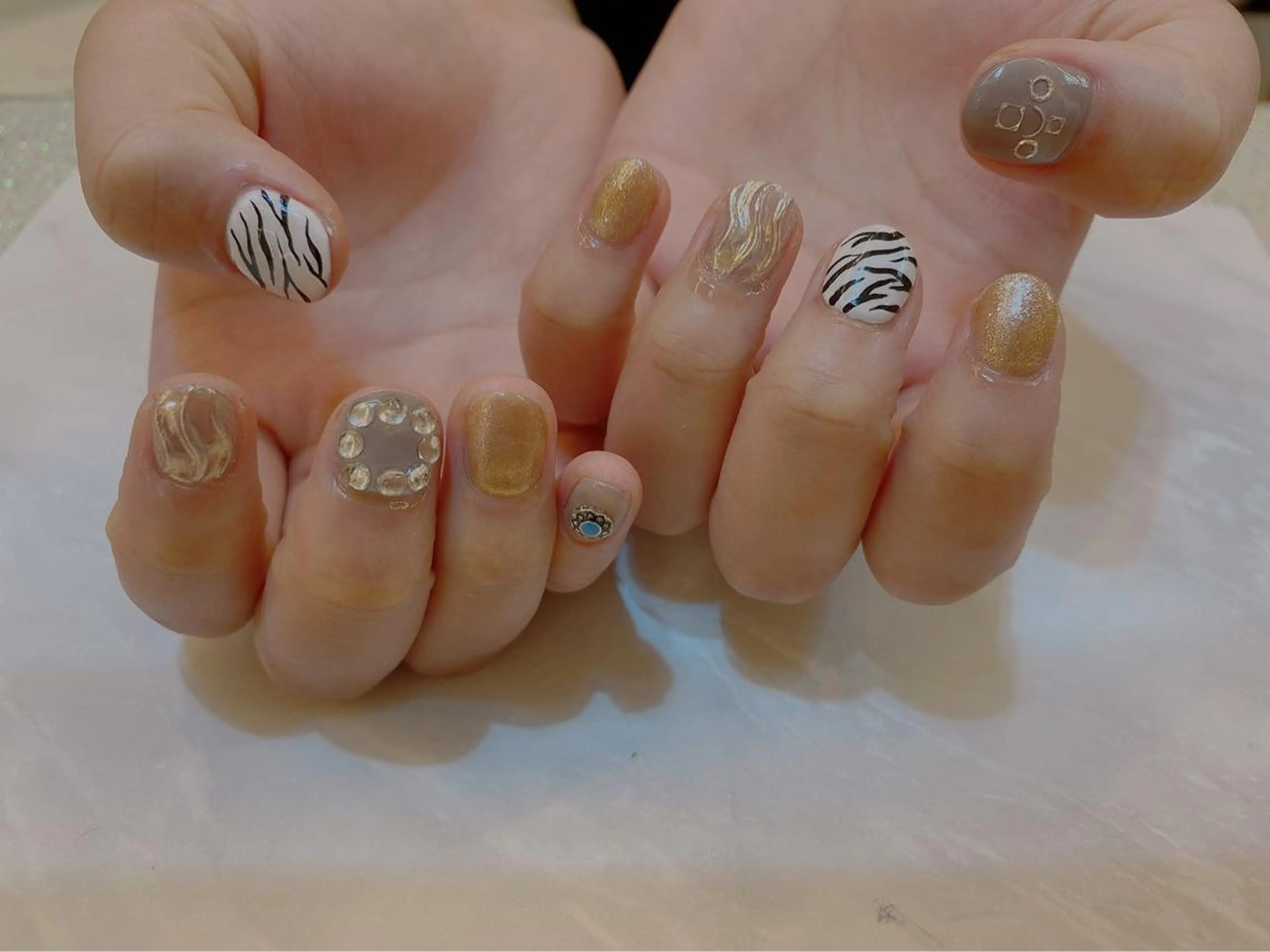 ネイル MOANA所属・moana Aのマツエク・マツパデザイン