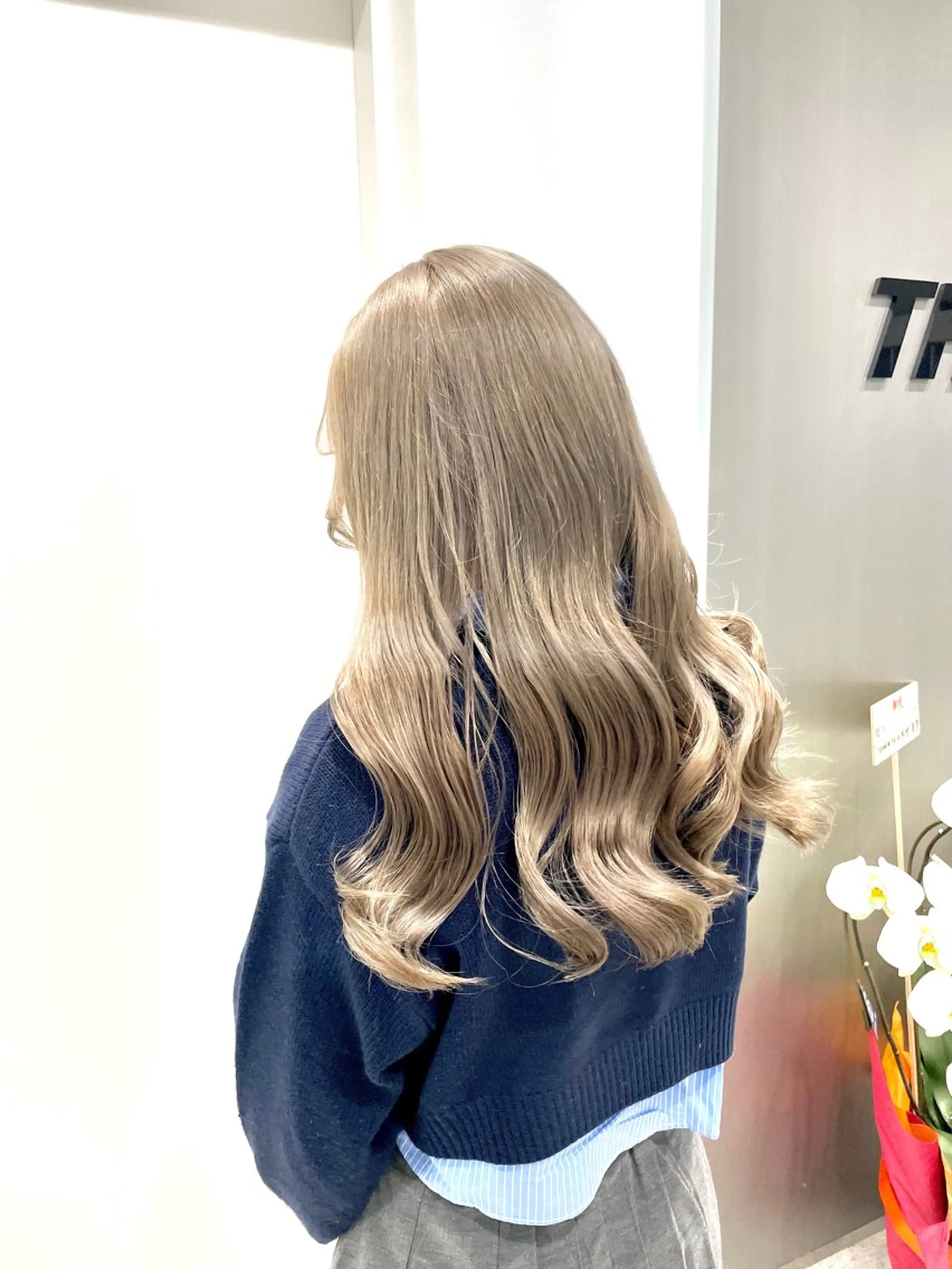 ロング 💍大人デザイン /ハイトーン♡リクトのヘアスタイル