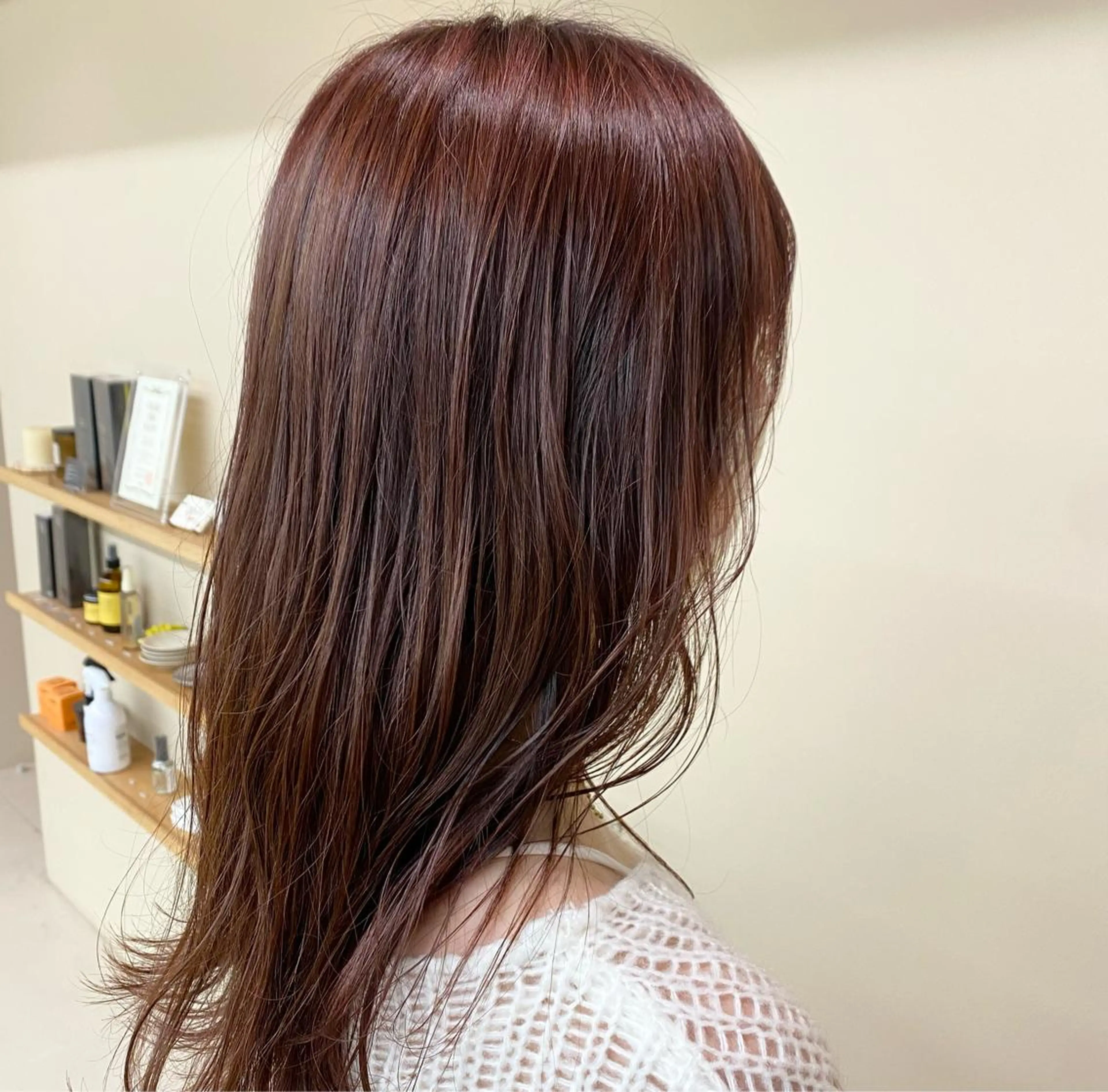 セミロング カラー ブリーチ ブラウンカラー ブリーチなしカラー ピンクカラー ピンクブラウン カット kento レイヤーカットのヘアスタイル