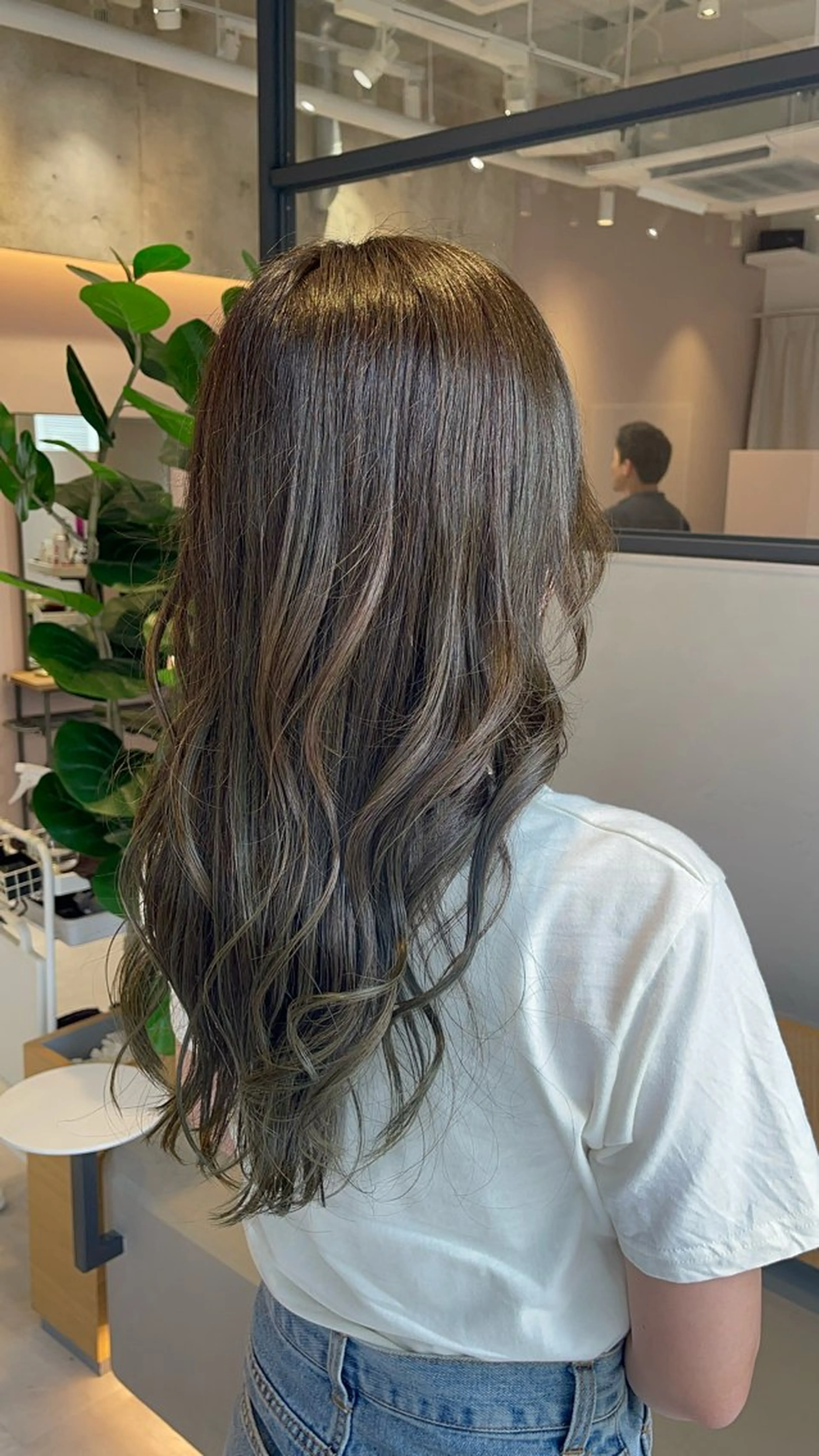 ロング カラー カット ヘアカラー トリートメント Le rond所属・透明感艶カラー 城間晴人のヘアスタイル