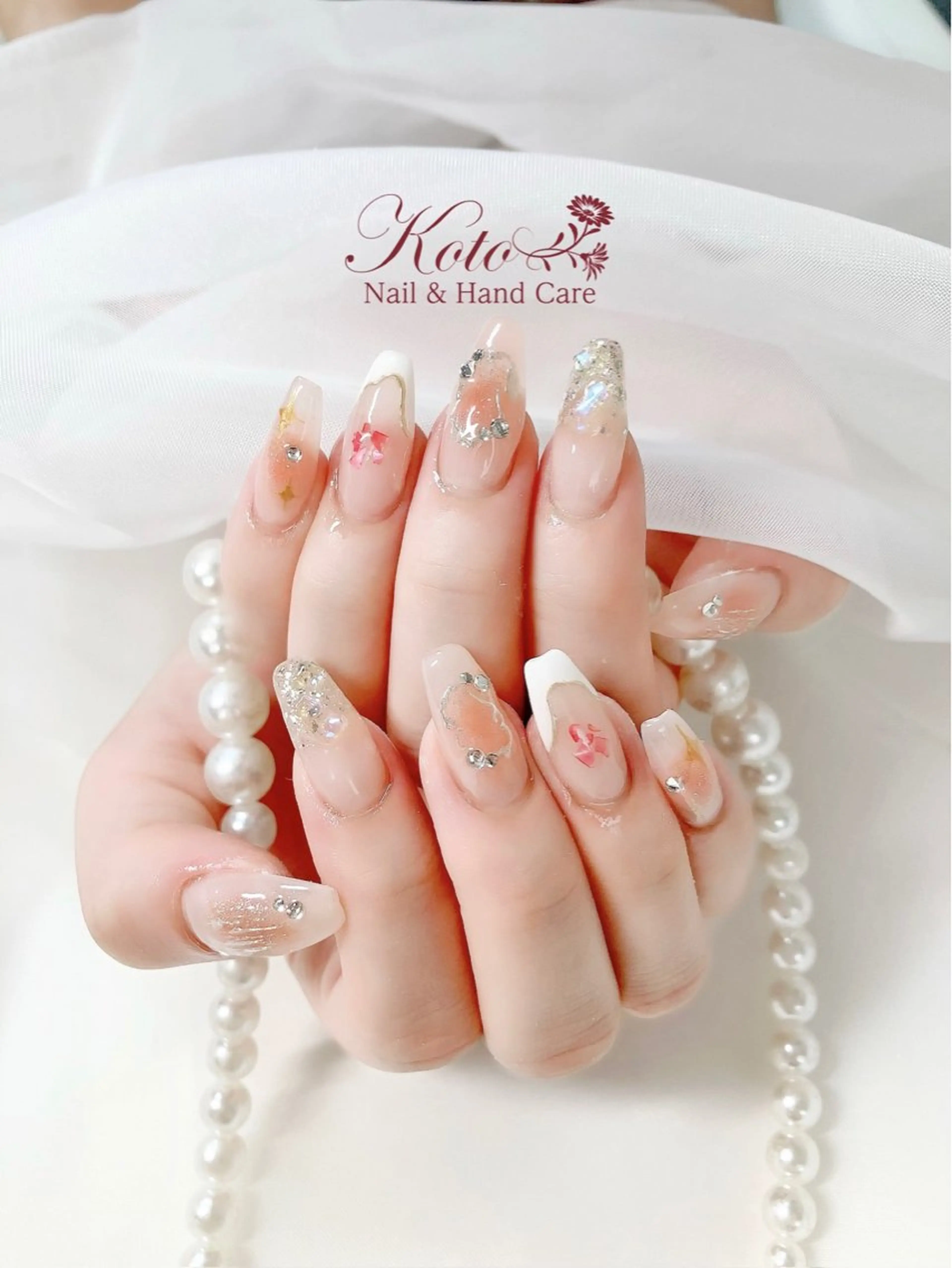 ネイル 長さ出し ジェルネイル 持ち込み ニュアンスネイル 赤色 Risa ネイルサロンKOTOのネイルデザイン