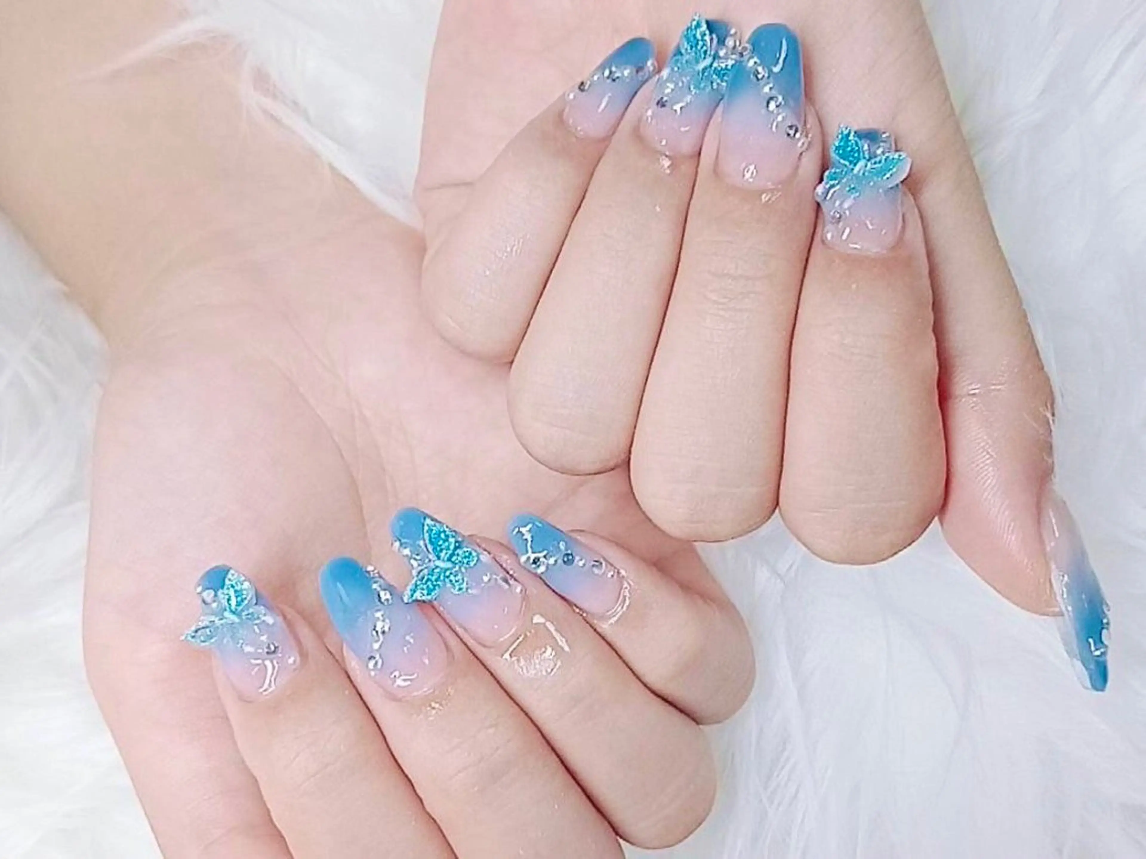 ネイル Hanaai Salon新宿店のネイルデザイン