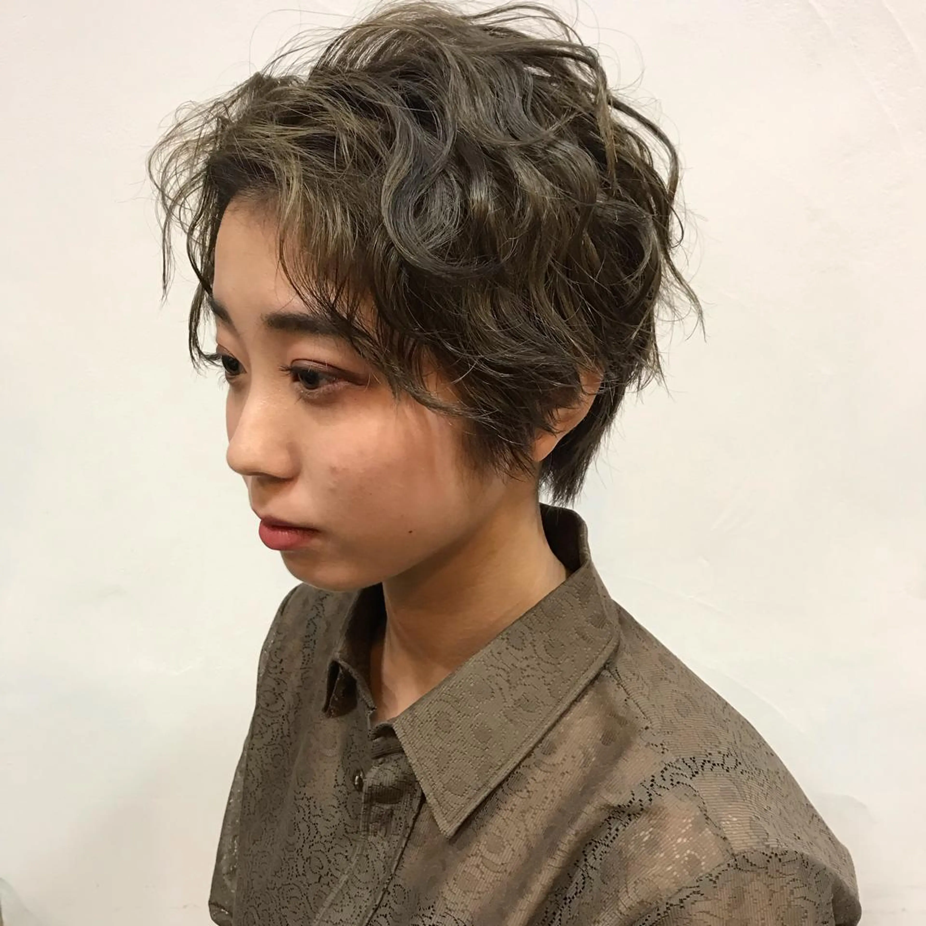 ショート カラー botan KOZUEのヘアスタイル