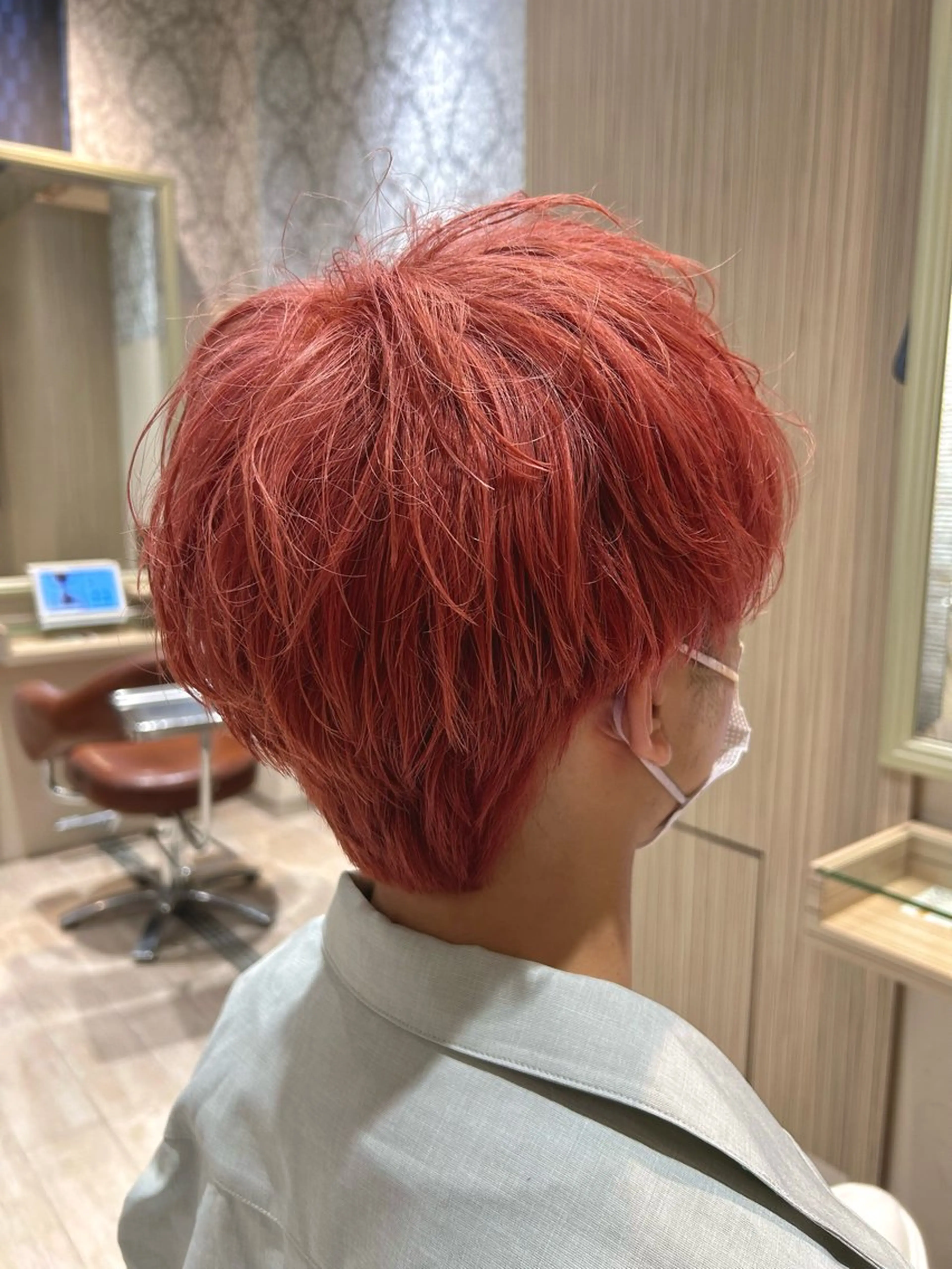 ショート カラー メンズ 一戸 拓斗のヘアスタイル