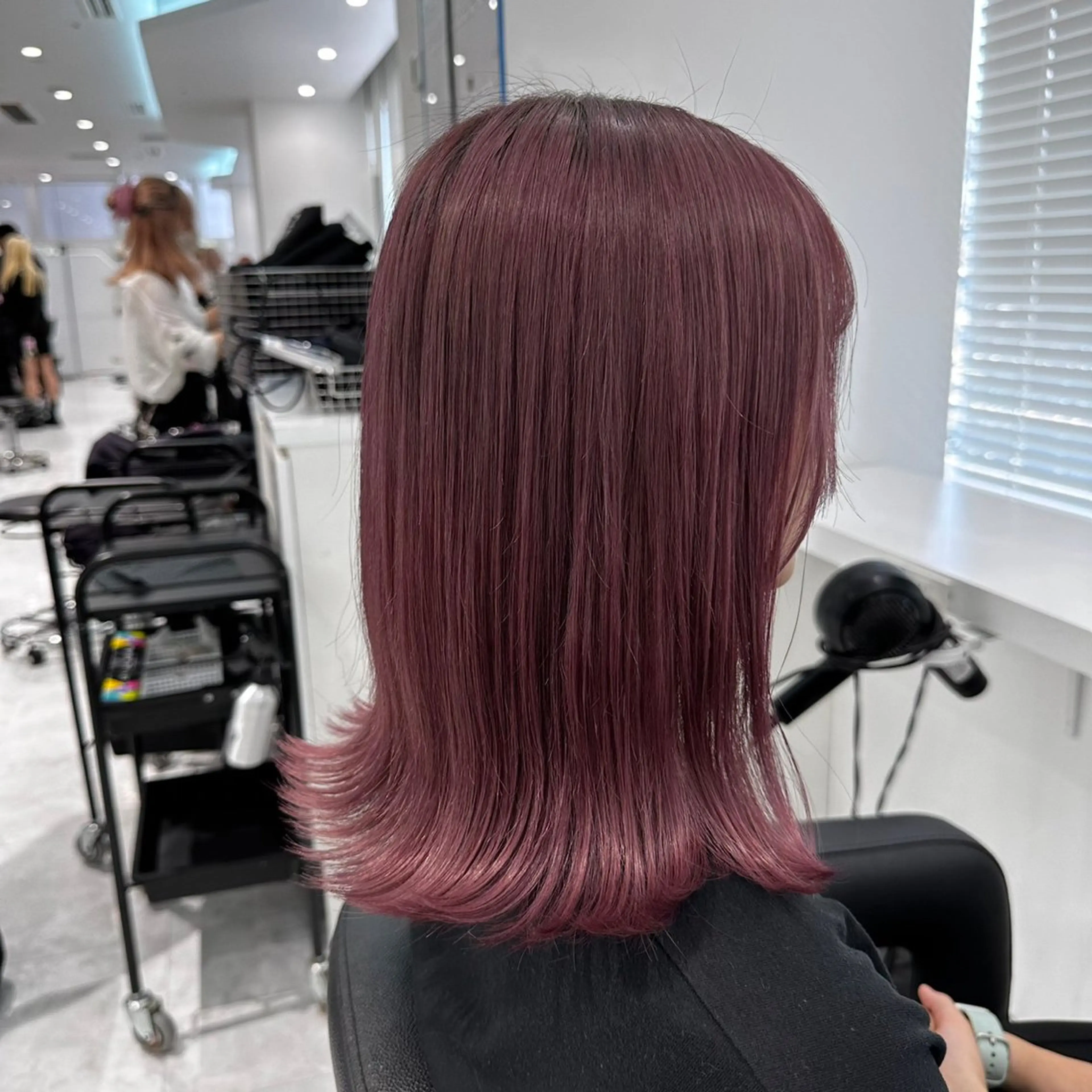 ミディアム カラー ピンクカラー ヘアカラー 💖トレンド夏 カラー💖FUTAのヘアスタイル