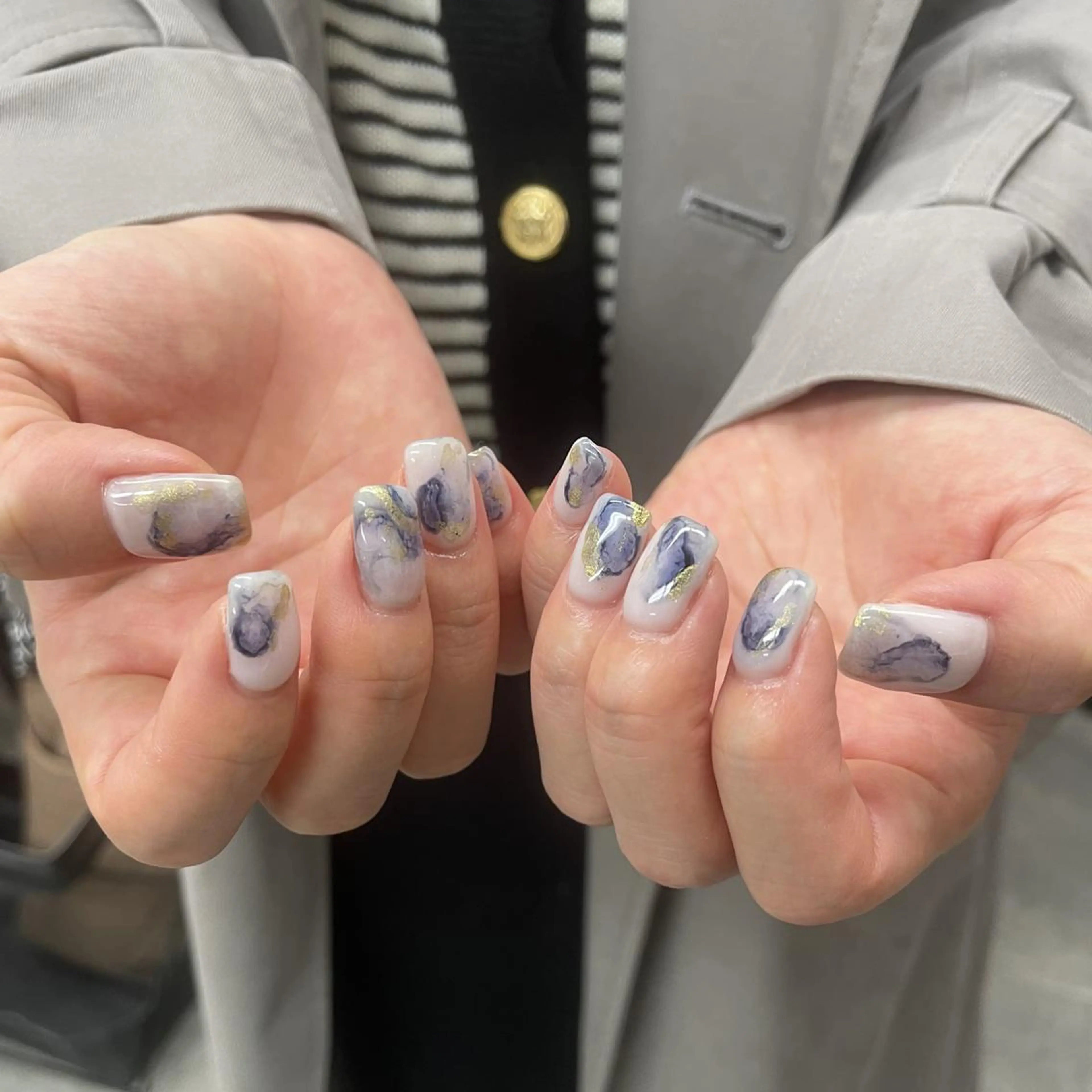 ネイル アートネイル べっ甲ネイル ジェルネイル グリーン マグネットネイル nailstudio eviz新宿店のネイルデザイン