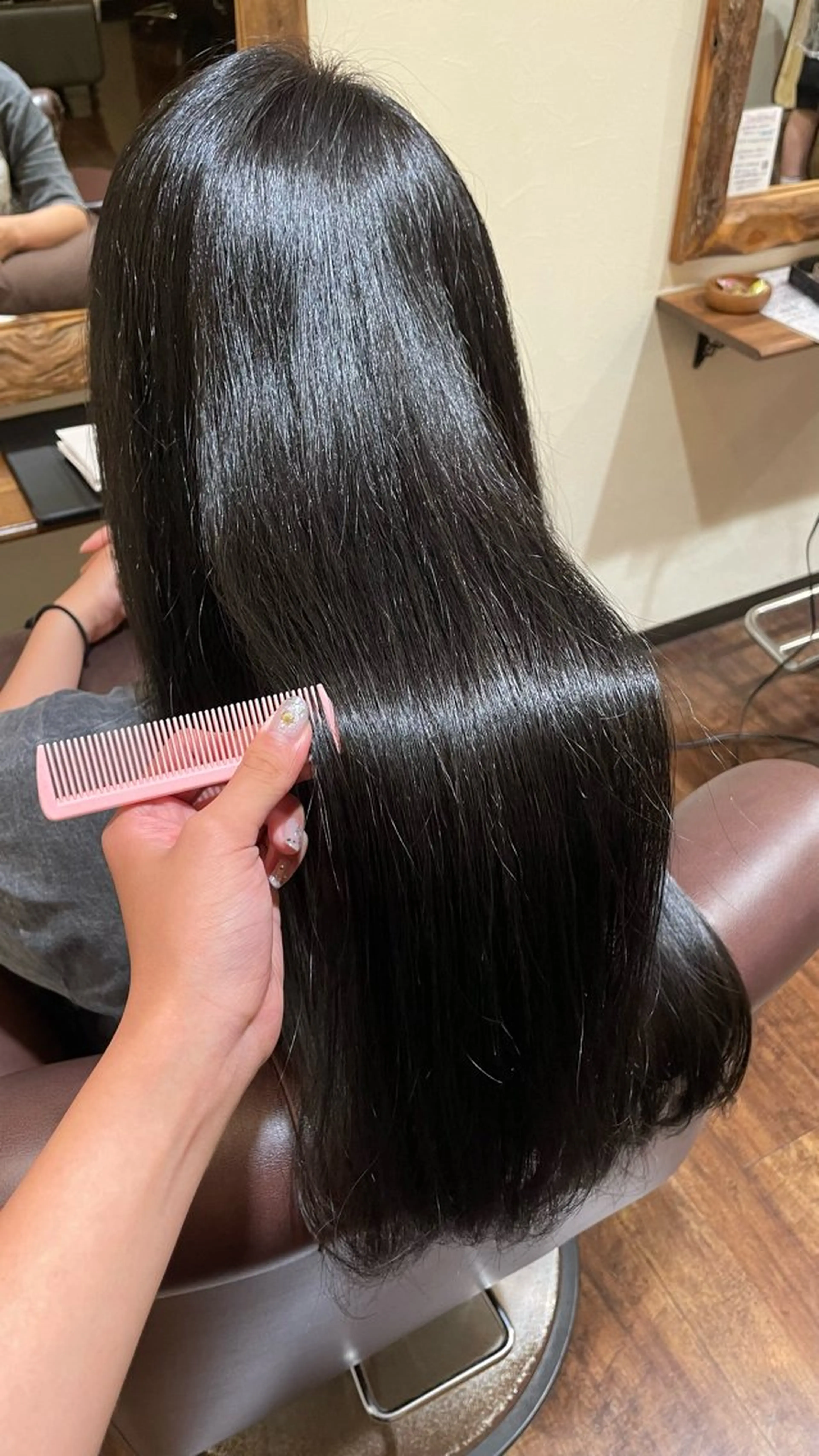 カラー 黒髪 🌼パーマ･ショート Serena🌼🫧のヘアスタイル