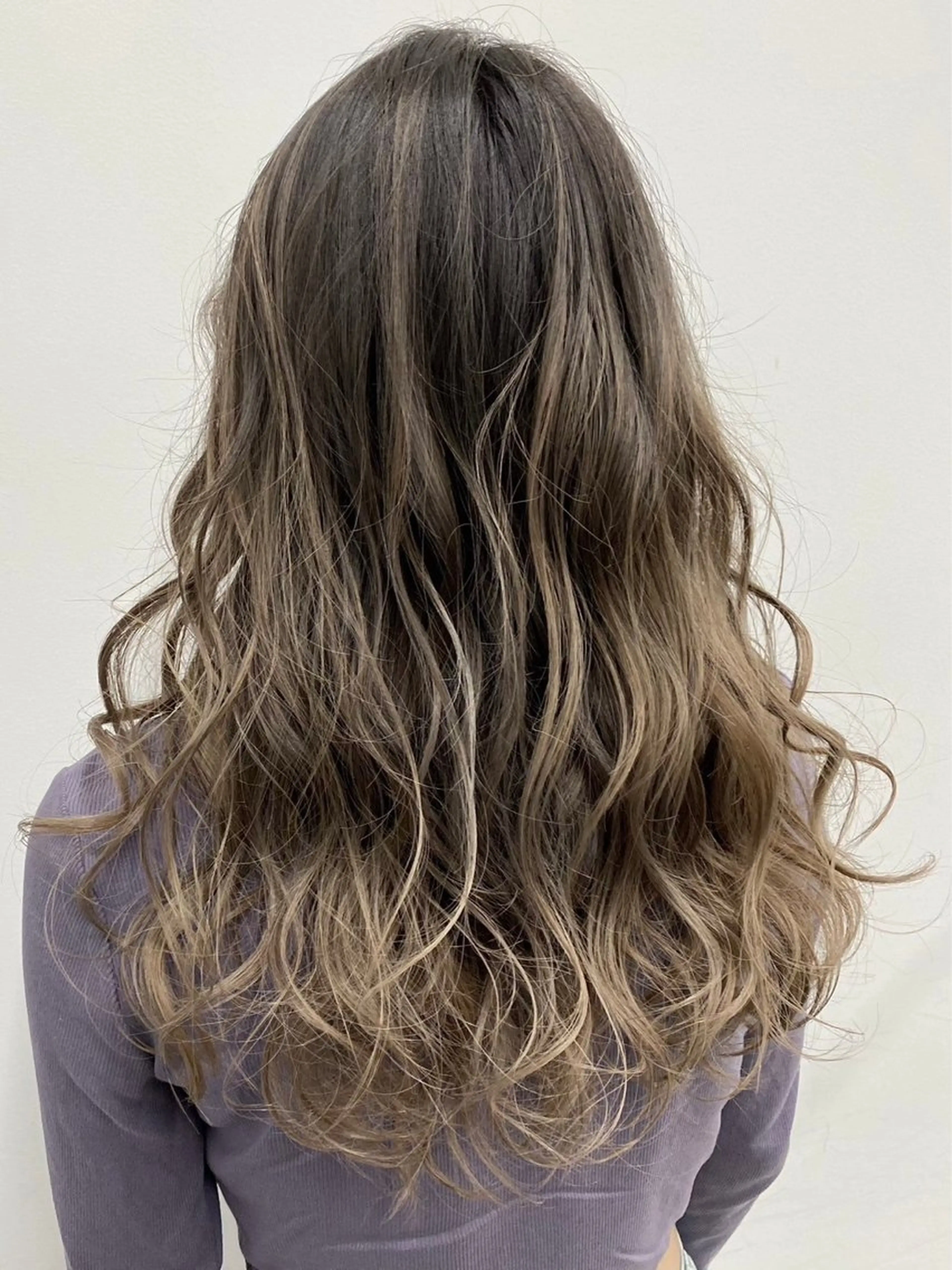 ロング カラー パーマ ロング amble luxe 髪質改善 💕のヘアスタイル