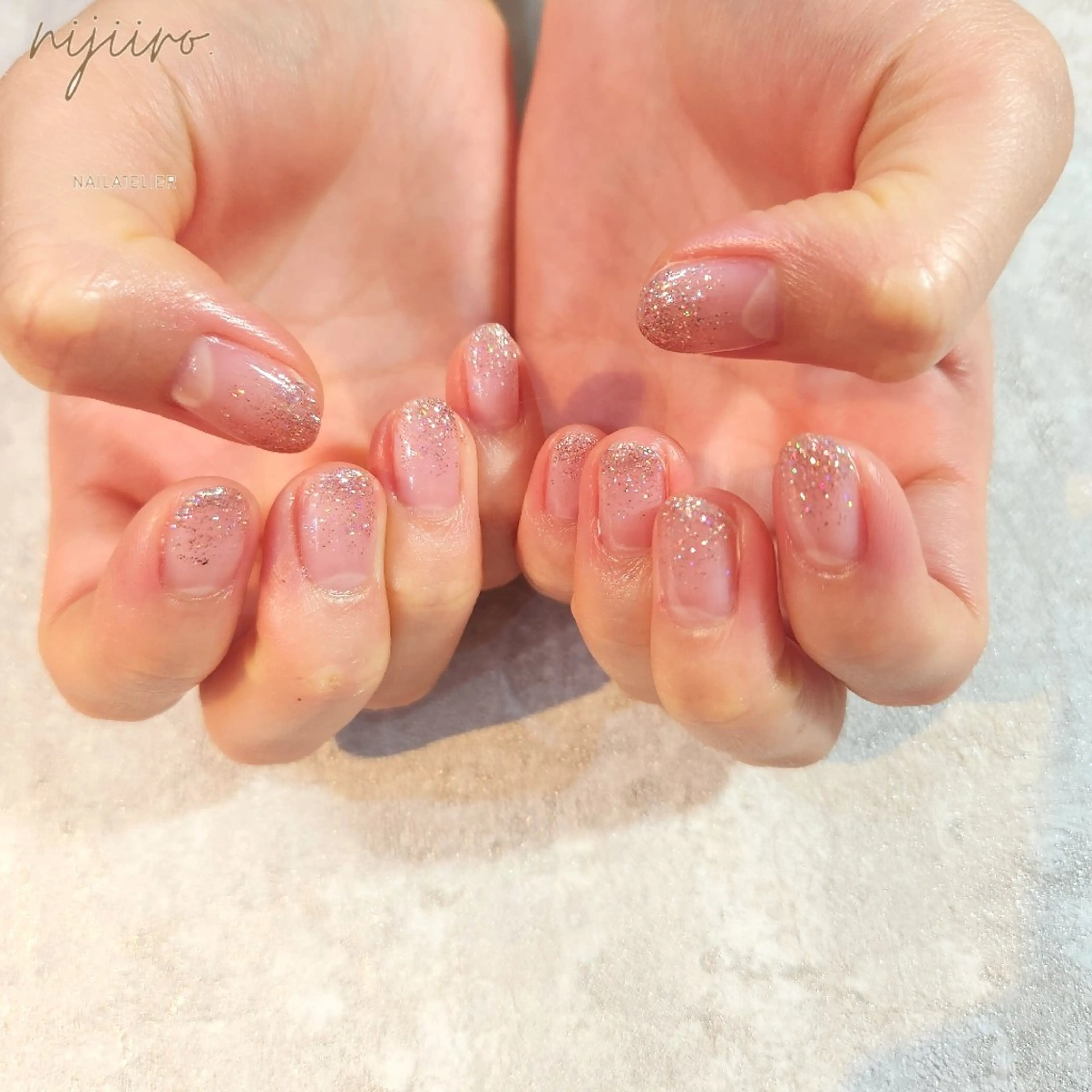 ネイル ハンドネイル nailatelier nijiiro.所属・nijiiro🌈 サトウのネイルデザイン