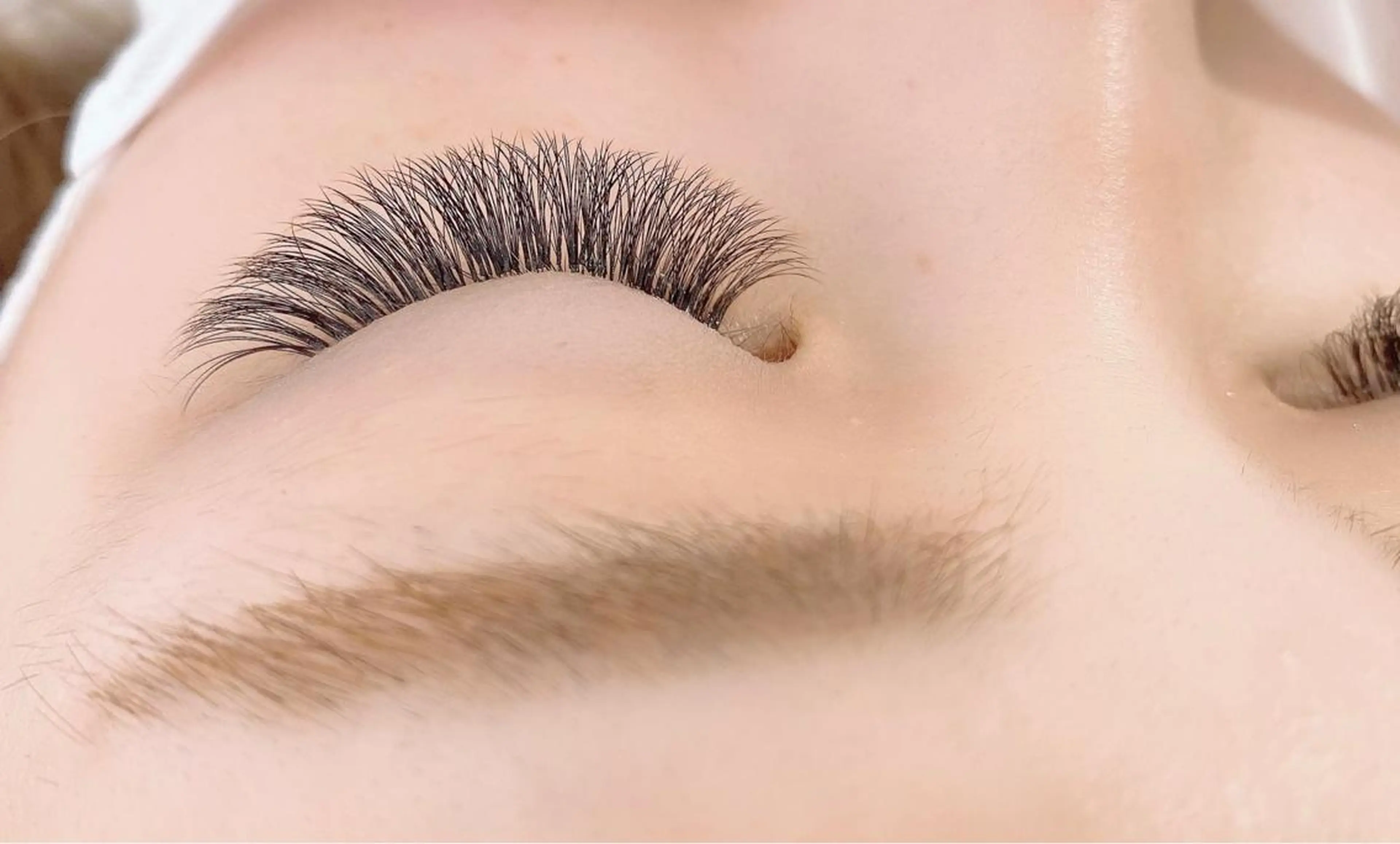 マツエク・マツパ 付け放題 ボリュームラッシュ EYELASH FAVのマツエク・マツパデザイン