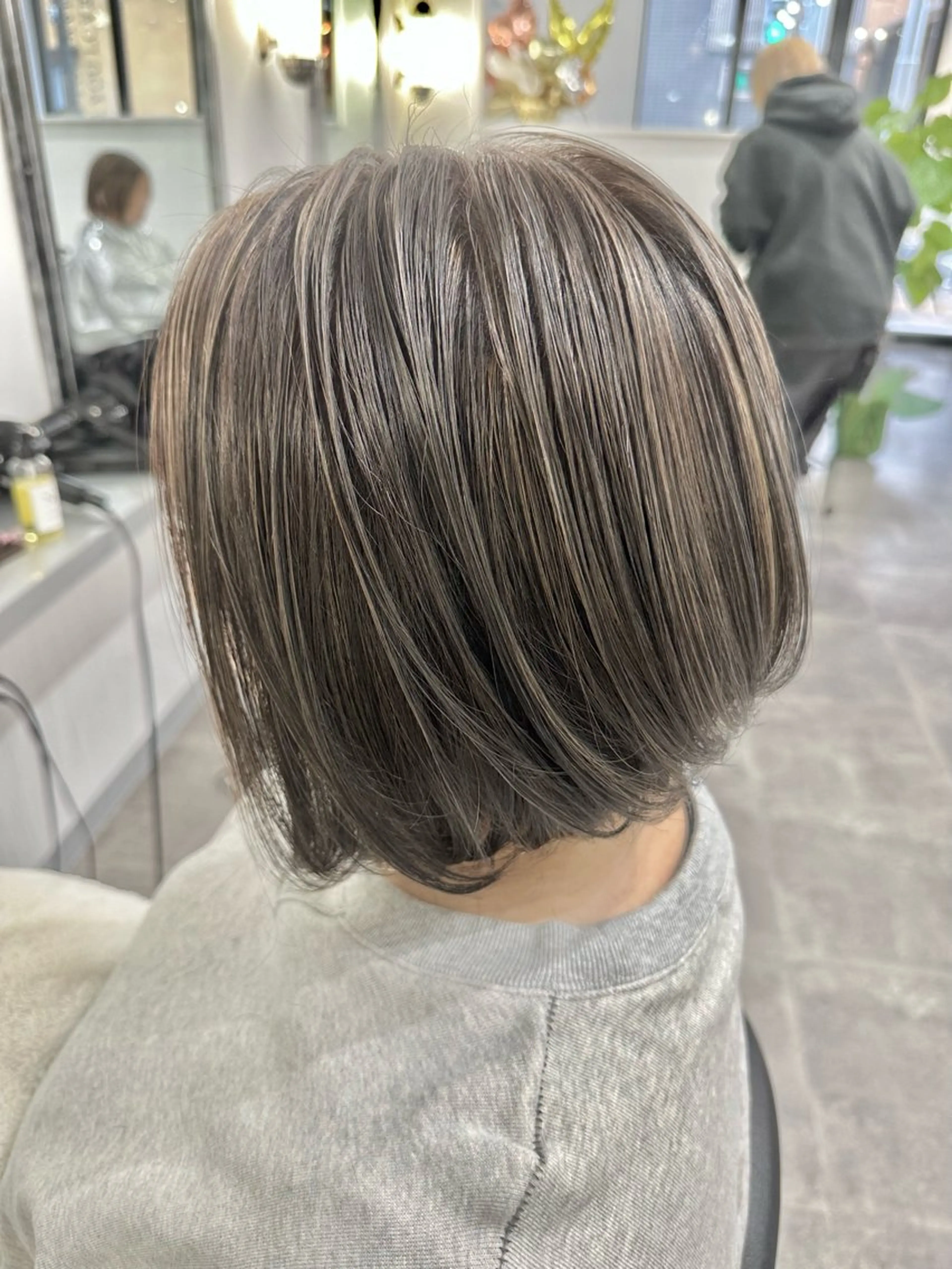 ショート カラー ハイライトカラー ハイライト 篠崎 佑季のヘアスタイル