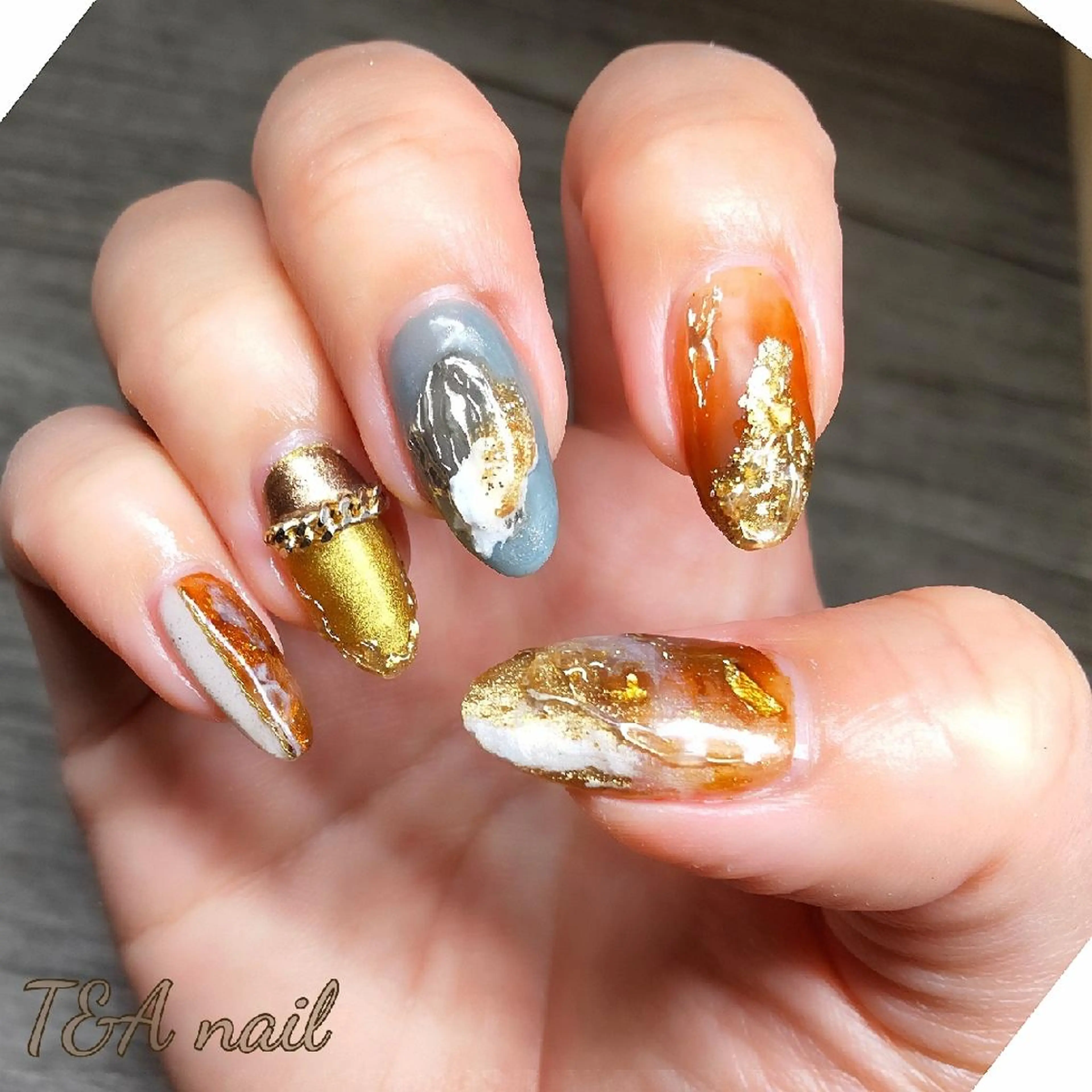 セミロング ネイル ジェルネイル ニュアンスネイル スカルプネイル ハンドネイル T&A nailのネイルデザイン