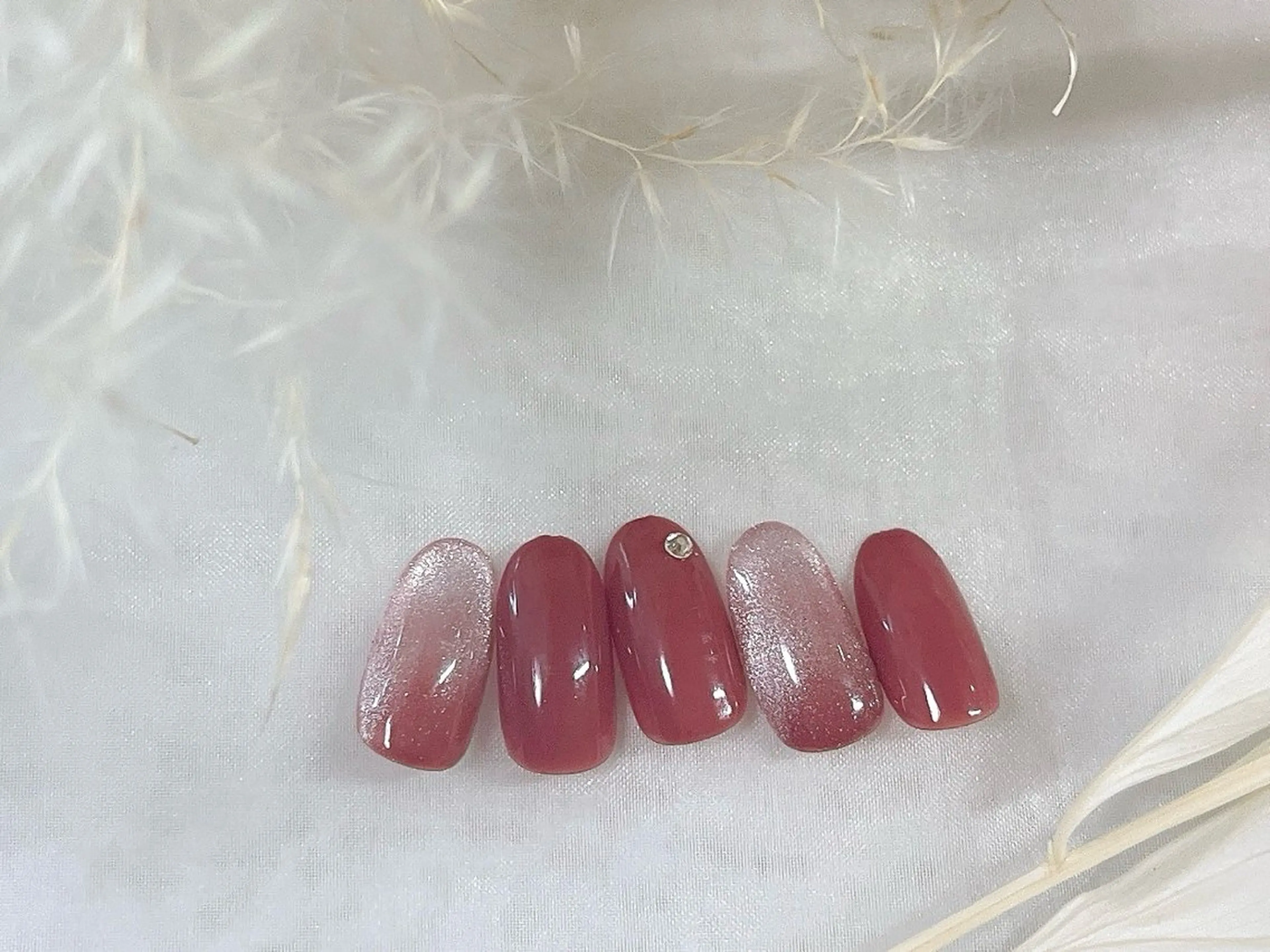 ネイル ボルドー フットネイル ジェルネイル マグネットネイル パラジェル ハンドネイル kiki nail 二子玉川のネイルデザイン
