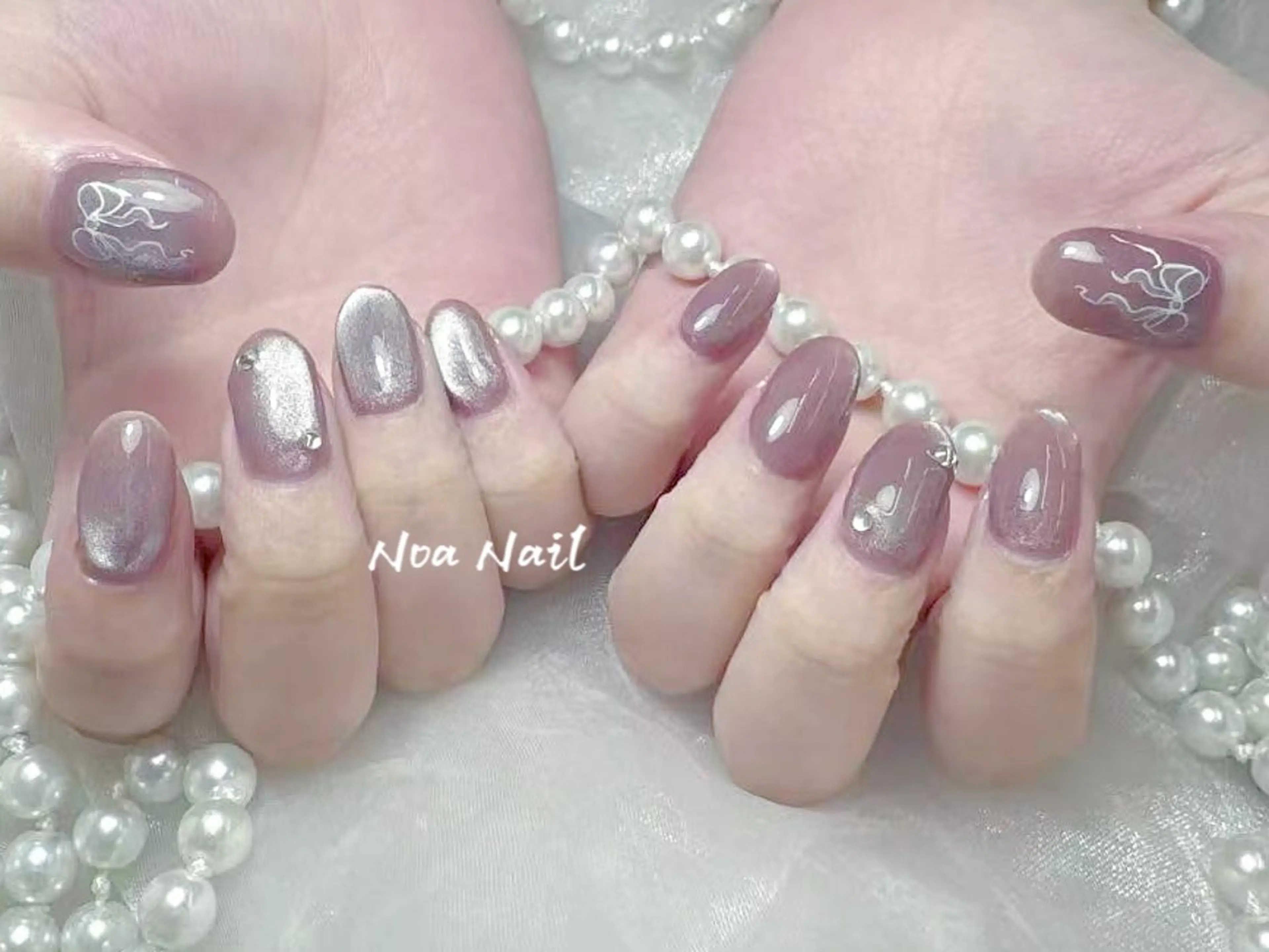 ネイル オーロラネイル フレンチネイル グラデーション 韓国ネイル マグネットネイル ハンドネイル NOA NAILのネイルデザイン