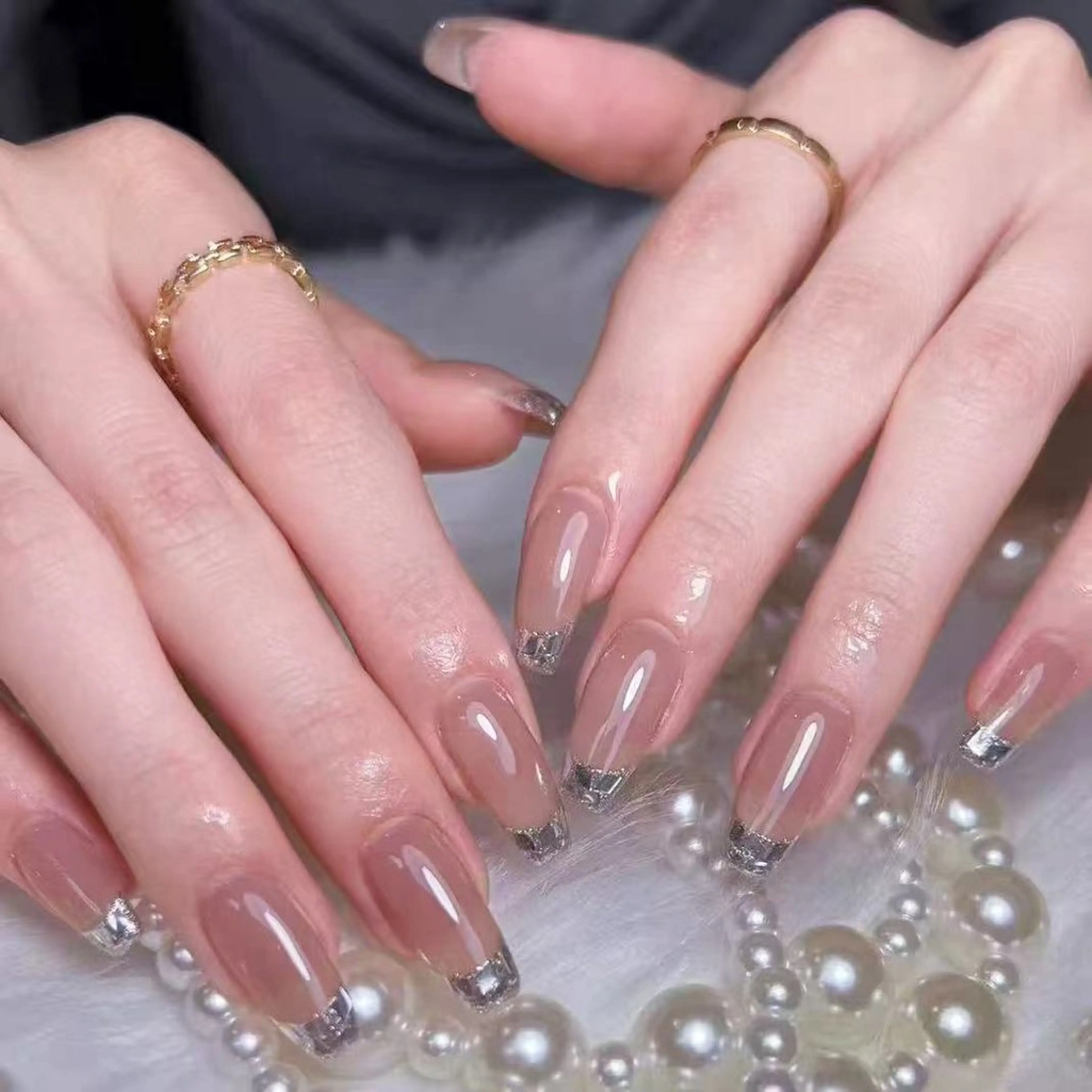 ネイル アートネイル オーロラネイル ガーリー キラキラネイル 韓国ネイル ハンドネイル ハンドケア Nail Monsterのネイルデザイン