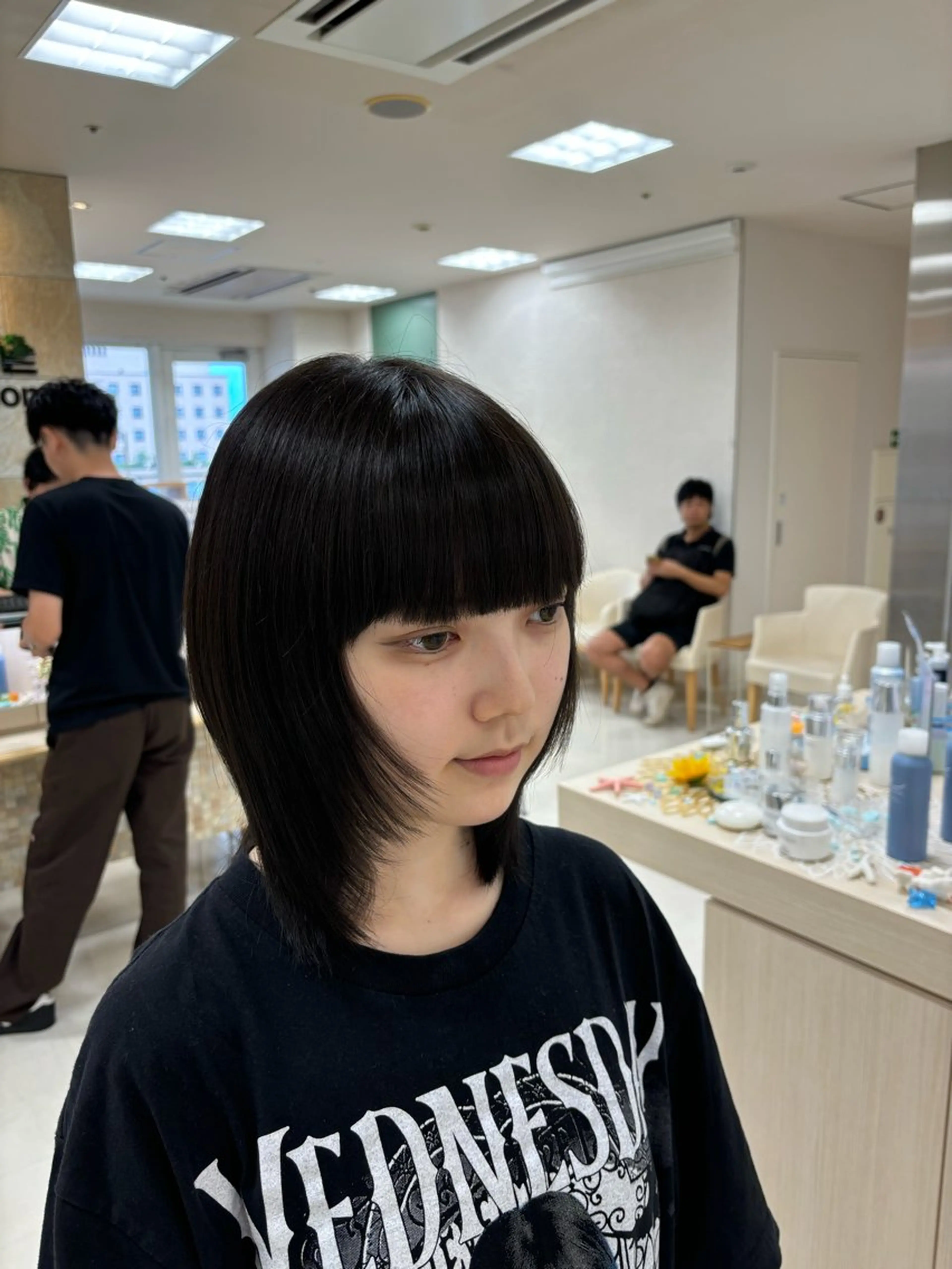 ミディアム カット 推し活/韓国/ブリー チカラーminamiのヘアスタイル