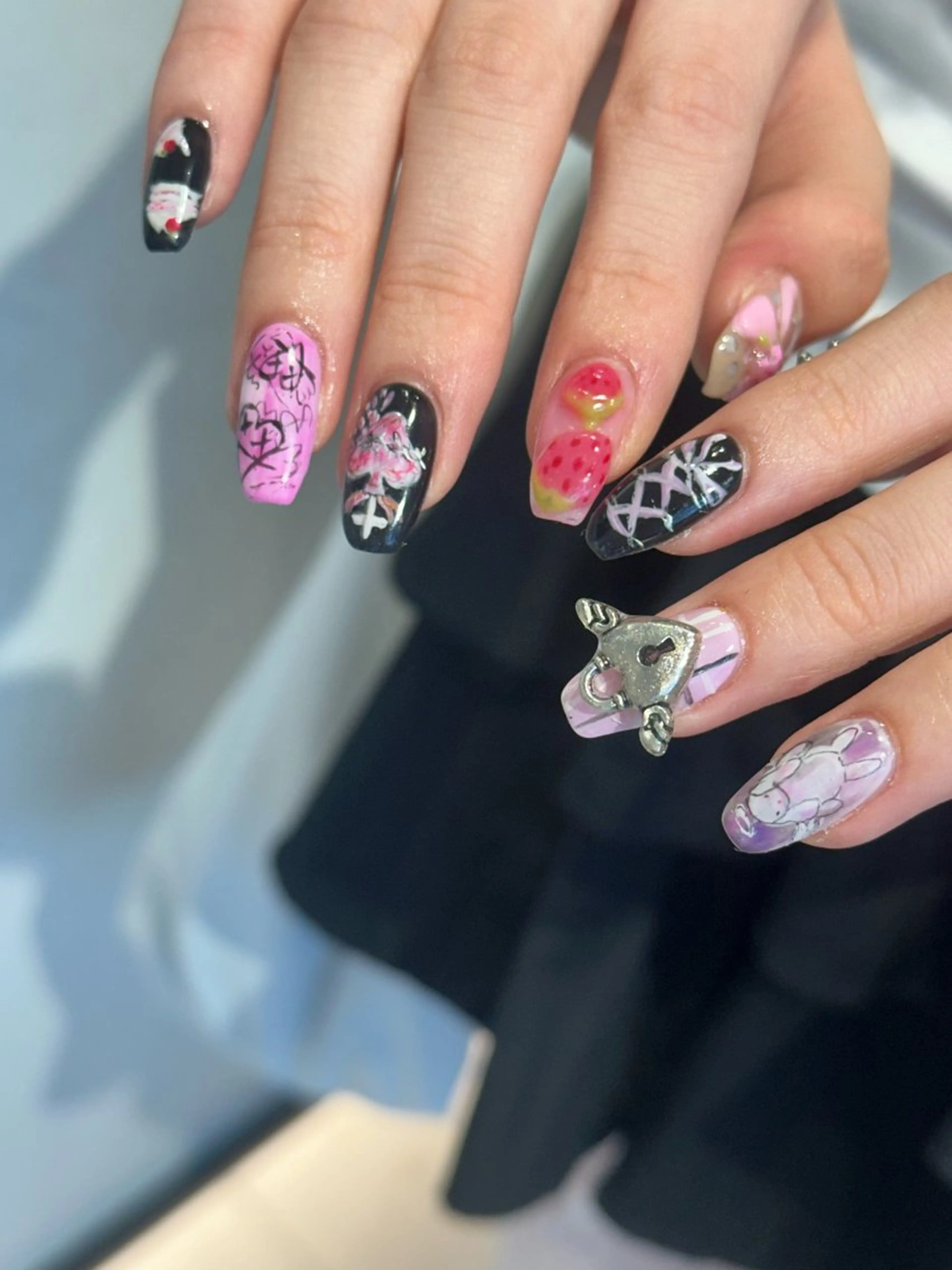 ネイル ハイトーン特化 pepe🎀のヘアスタイル