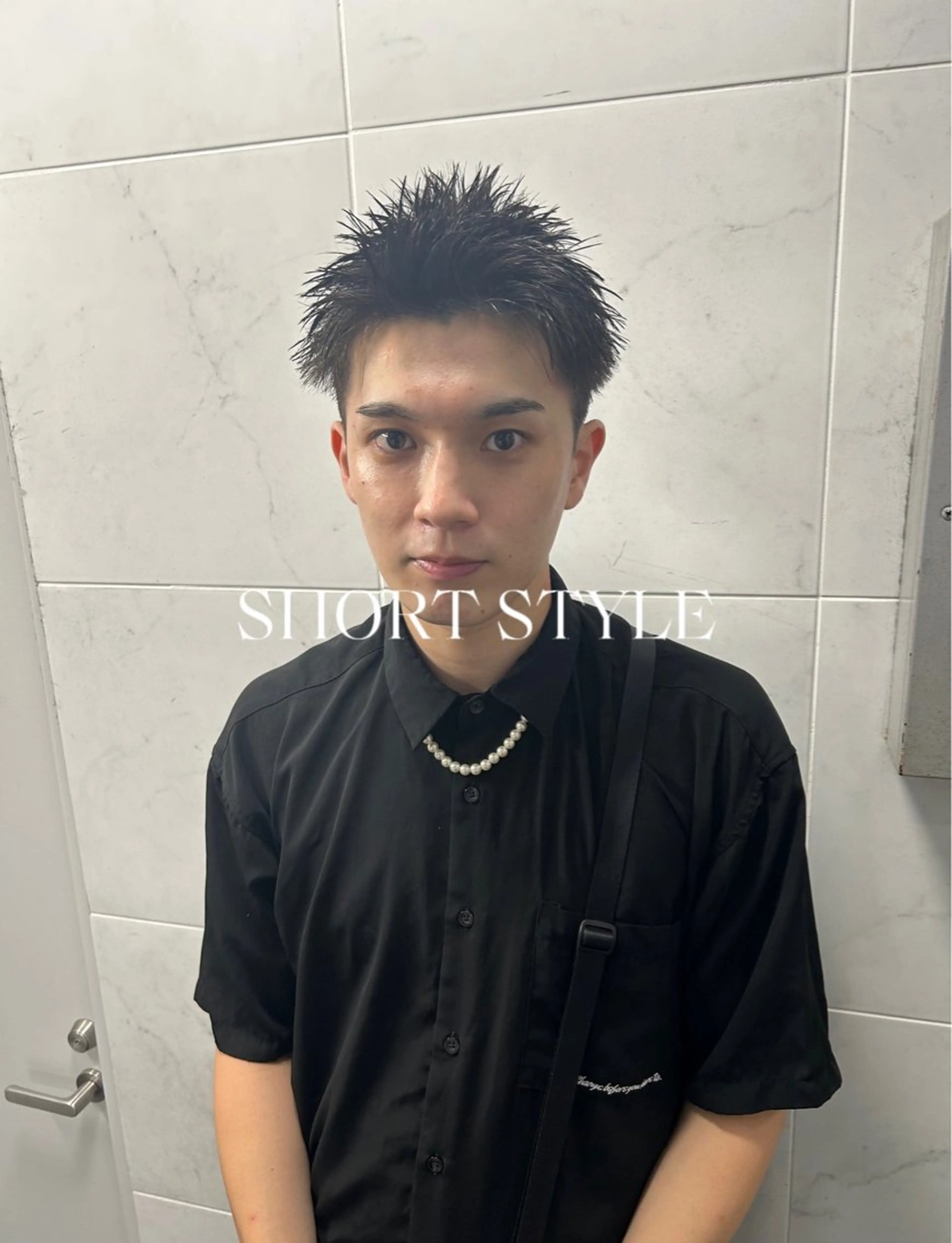 ショート パーマ メンズ メンズブリーチ メンズハイライト メンズインナーカラー メンズパーマ プードルパーマ カット charme所属・💈メンズ特化 /伊藤大輝💈のヘアスタイル