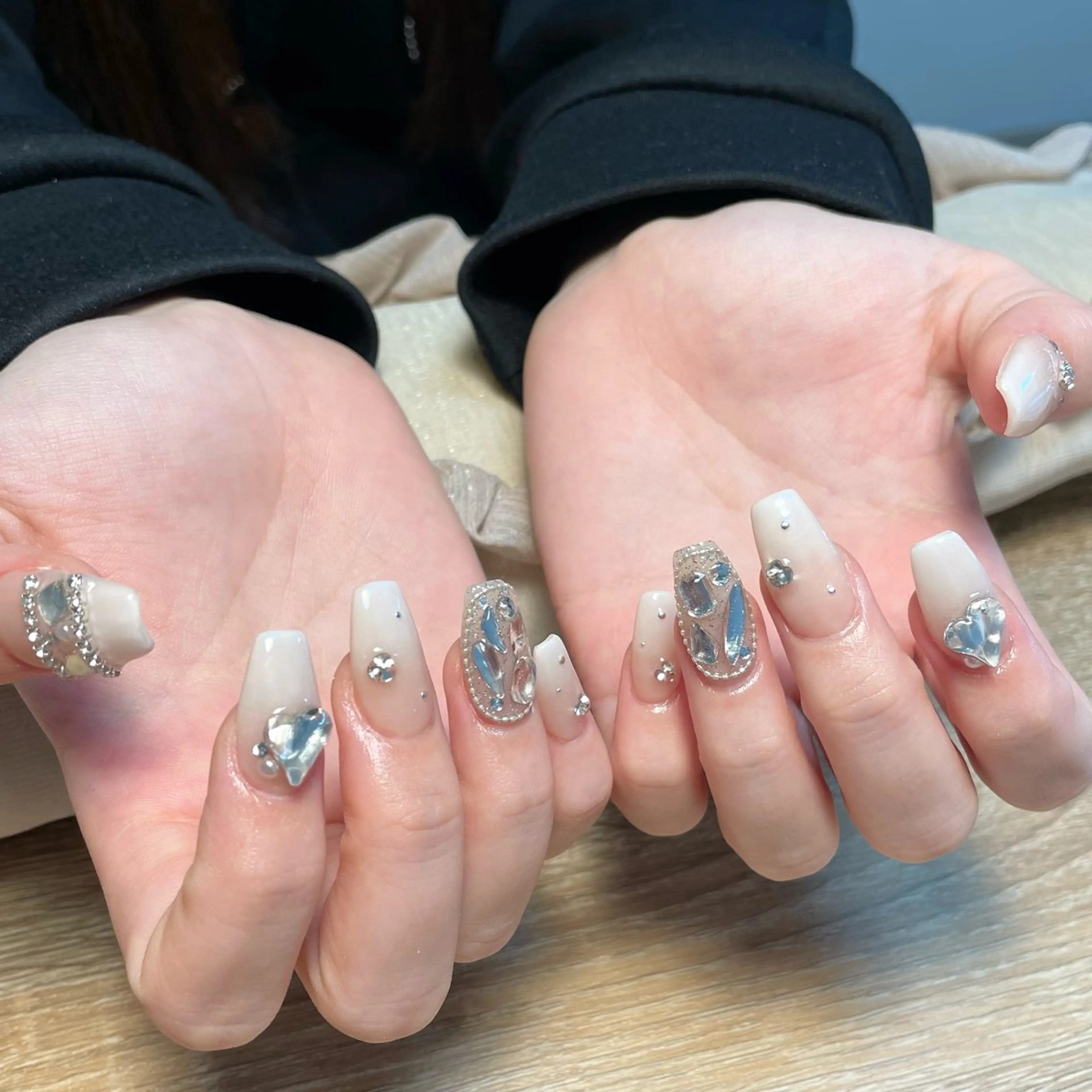 ネイル スカルプネイル ハンドネイル nail salon BOM（ポム）のネイルデザイン