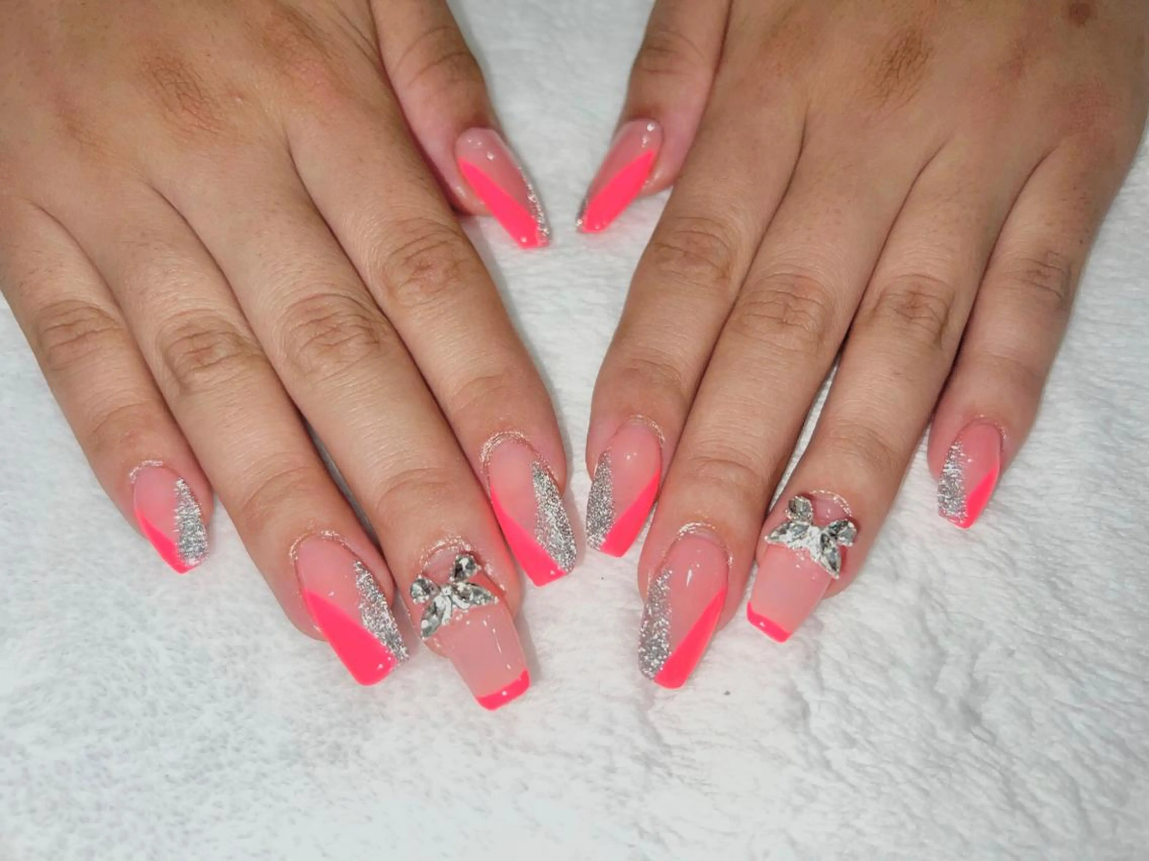 ネイル ジェルネイル 韓国ネイル スカルプネイル nailsalon Tree Topの眉毛・アイブロウイメージ