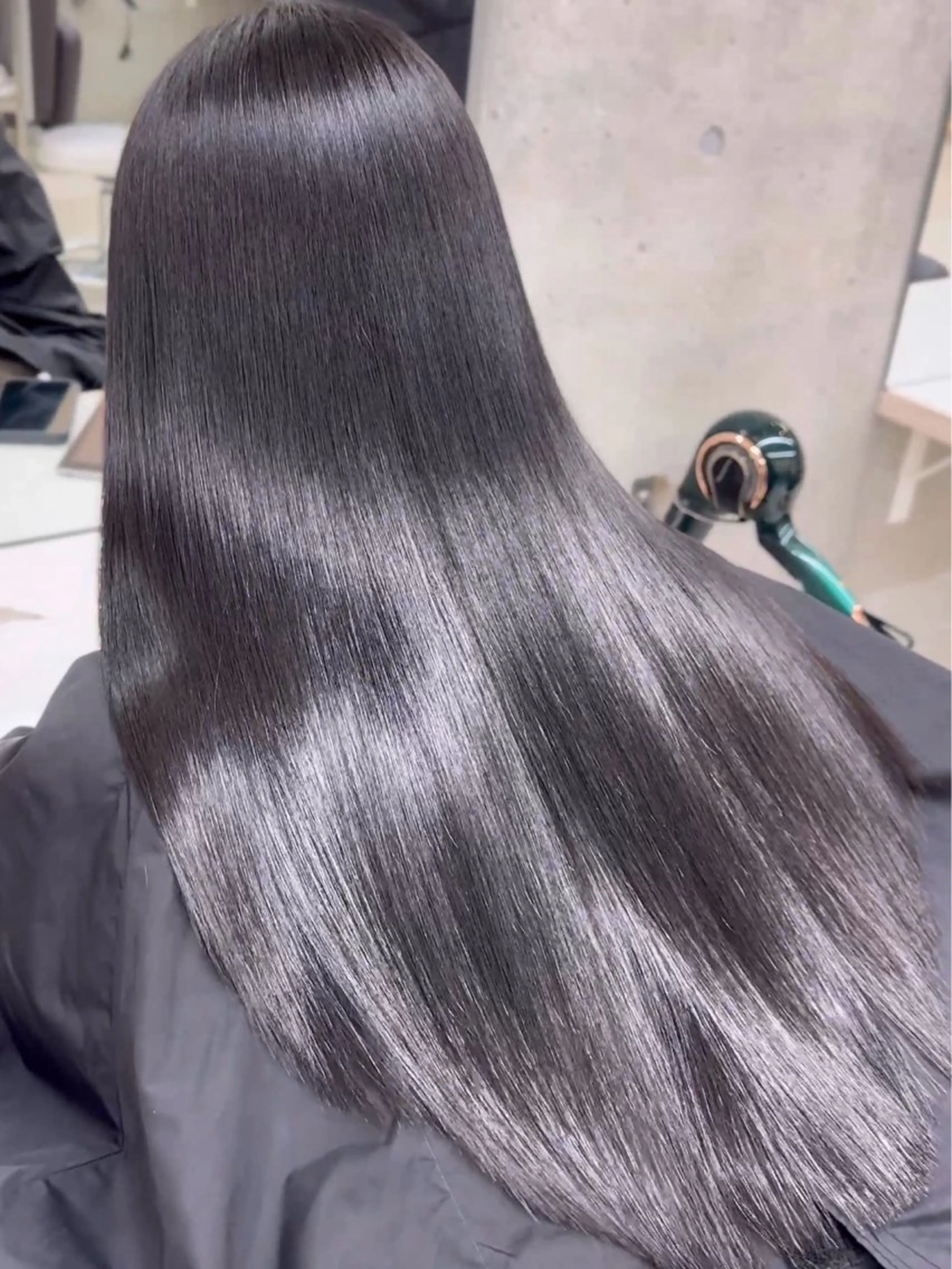 ロング 縮毛矯正 うる艶ヘア♡韓国好き 透明感　shotaのヘアスタイル