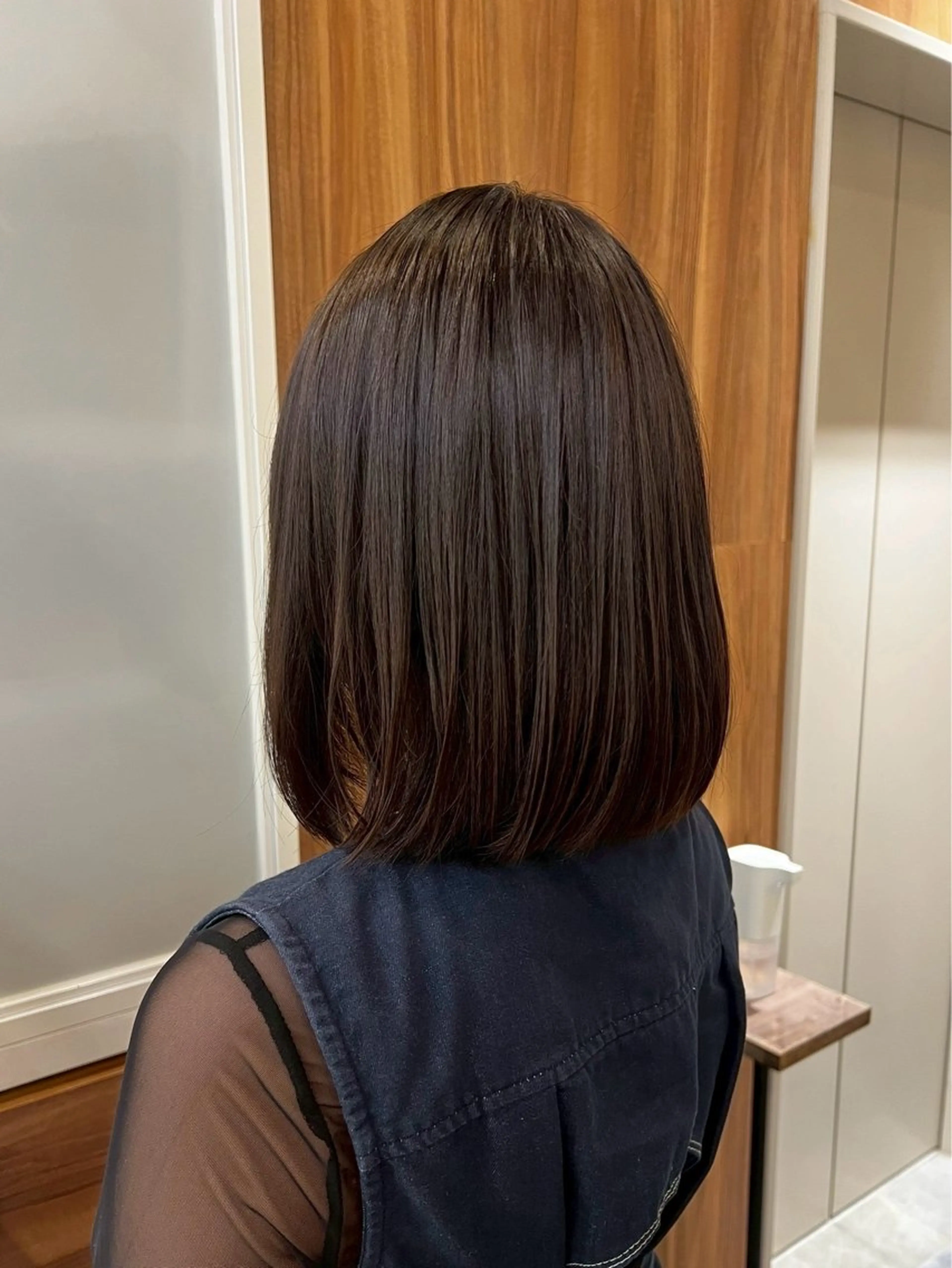 ショート カラー 根本 琴子のヘアスタイル