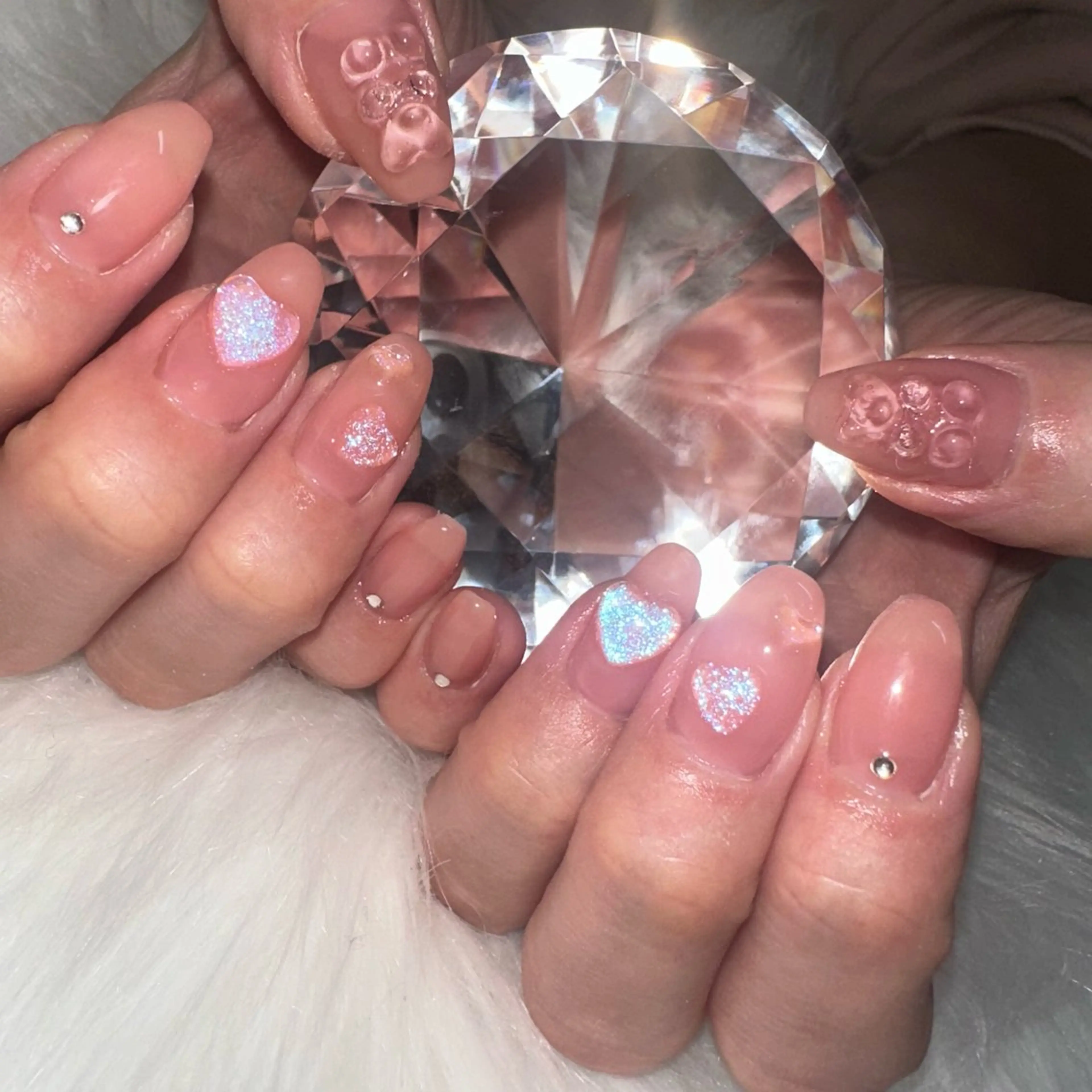 ネイル ハート 韓国ネイル マグネットネイル ピンク 冬ネイル ハンドネイル フットネイル 🤎CHARME NAIL🤎のネイルデザイン