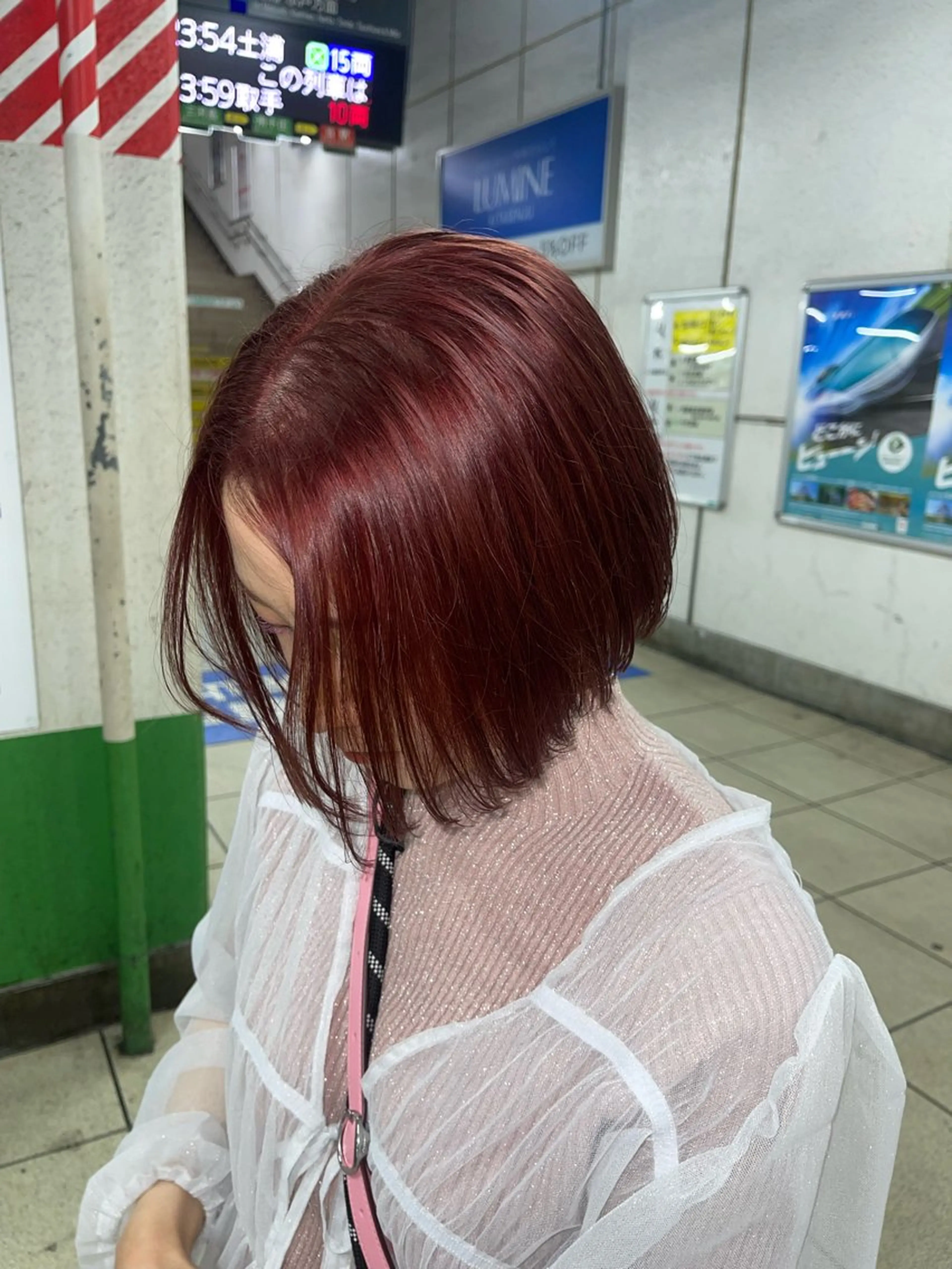 ショート カラー ヘアカラー かめい りなのヘアスタイル